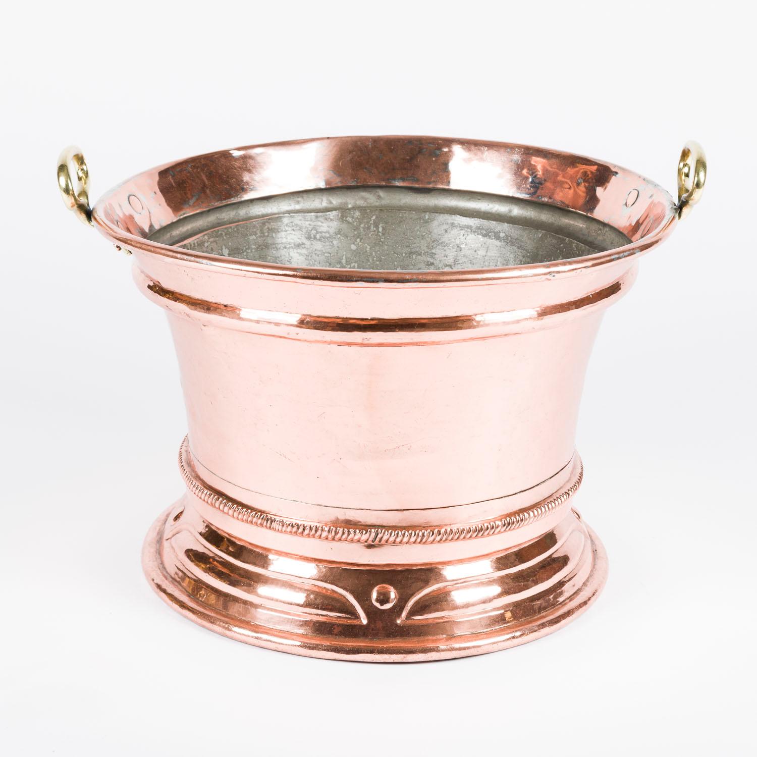 Art Nouveau copper & brass planter For Sale 1