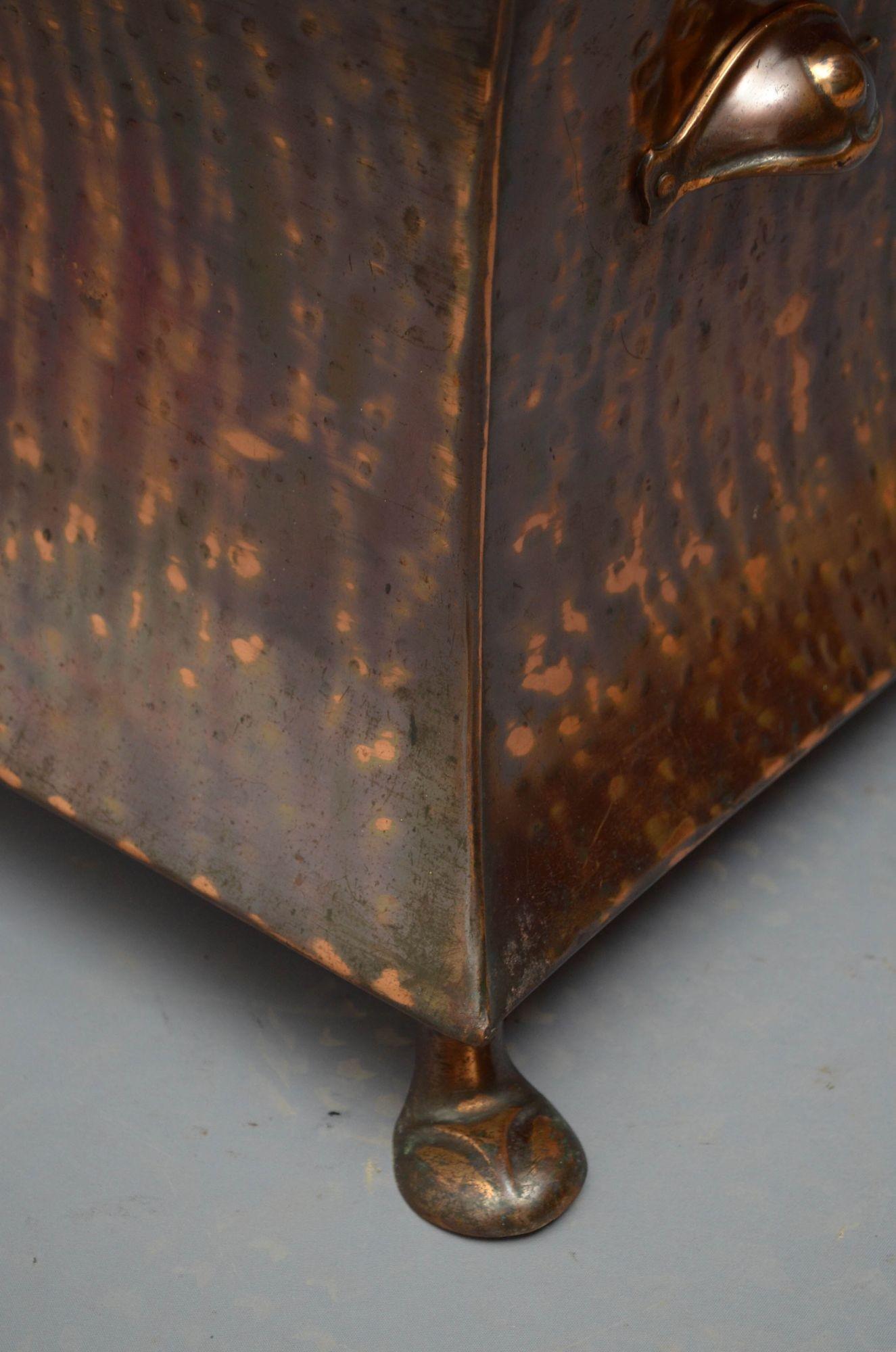 Art Nouveau Copper Coal Bin For Sale 4