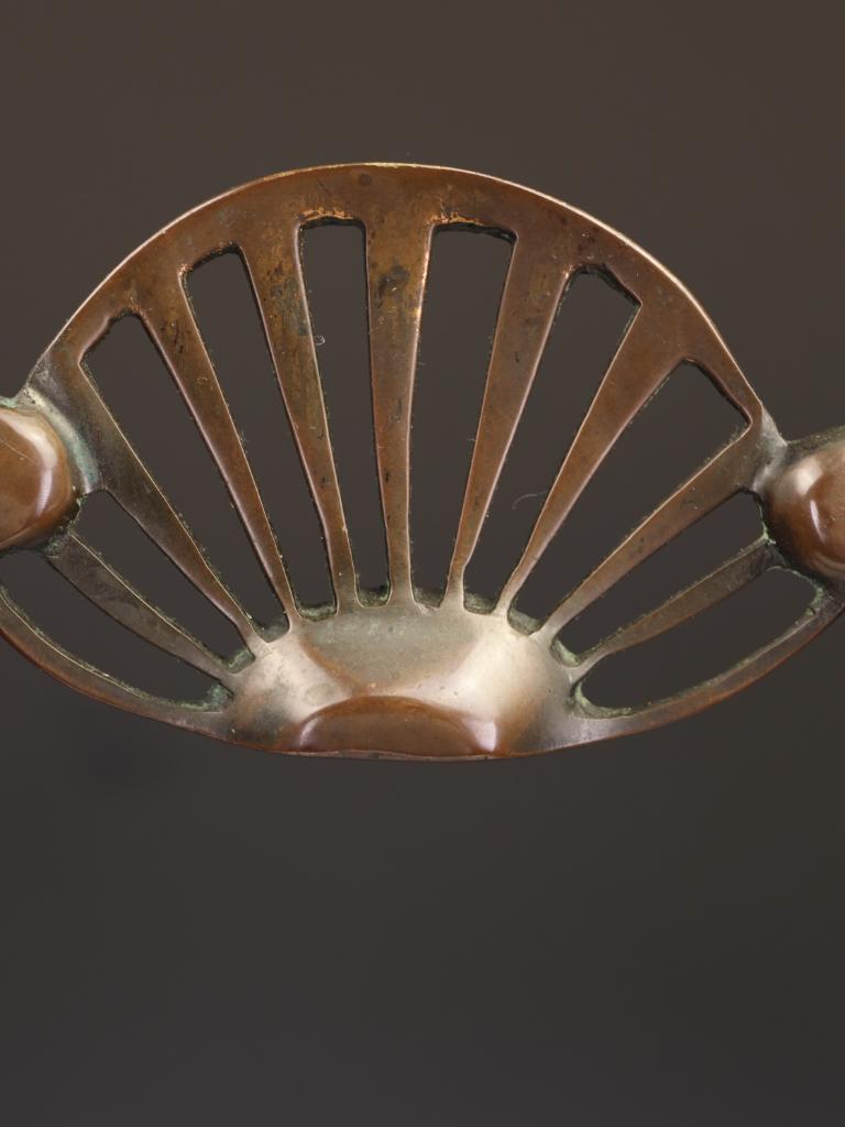 Art Nouveau Copper Firescreen with Bevelled Mirror Panel, c. 1900 For Sale 13