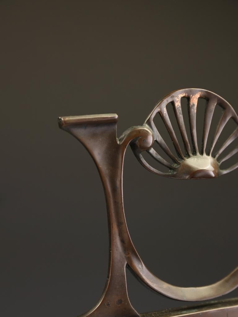 Art Nouveau Copper Firescreen with Bevelled Mirror Panel, c. 1900 For Sale 2