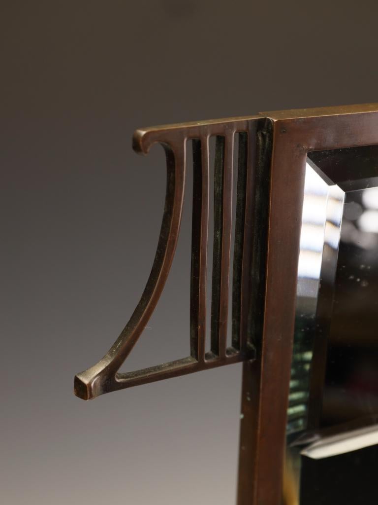 Art Nouveau Copper Firescreen with Bevelled Mirror Panel, c. 1900 For Sale 3