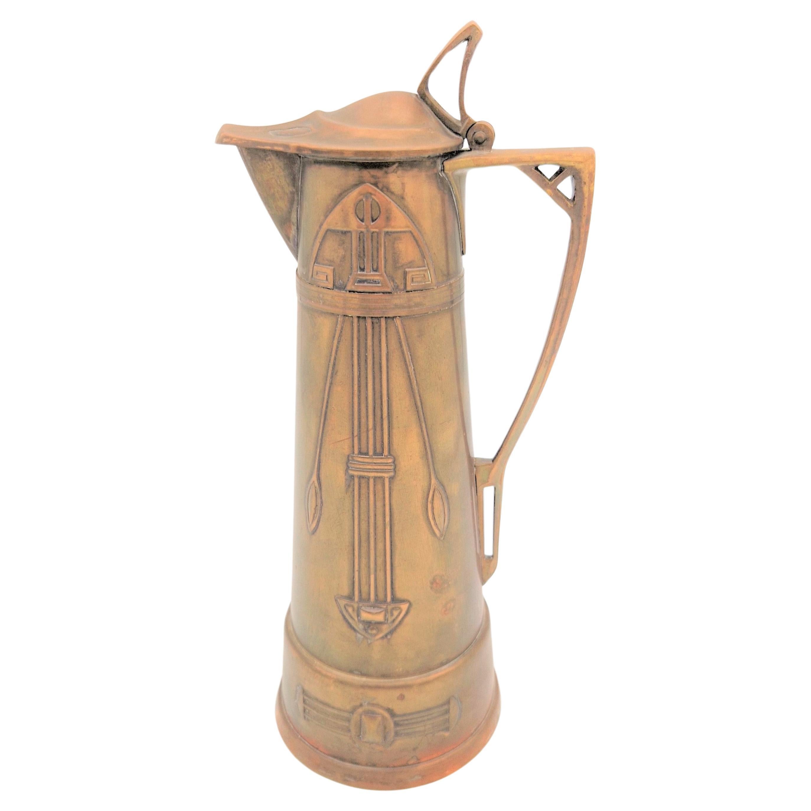 Art nouveau. Copper jug by Carl Deffner Esslingen. 1900 - 1920 For Sale