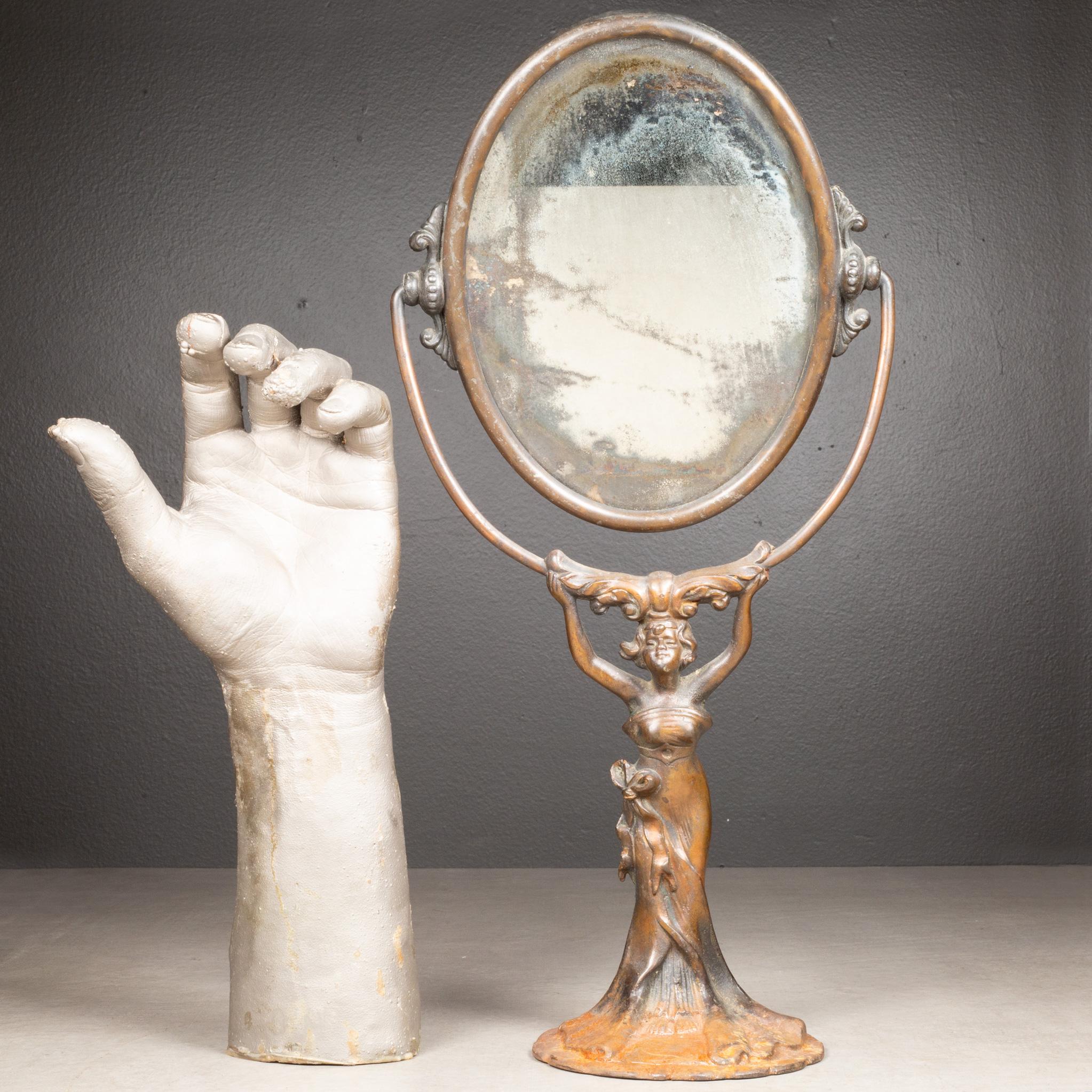 Specchio da toilette in rame in stile Art Nouveau, 1920 ca. in vendita 1