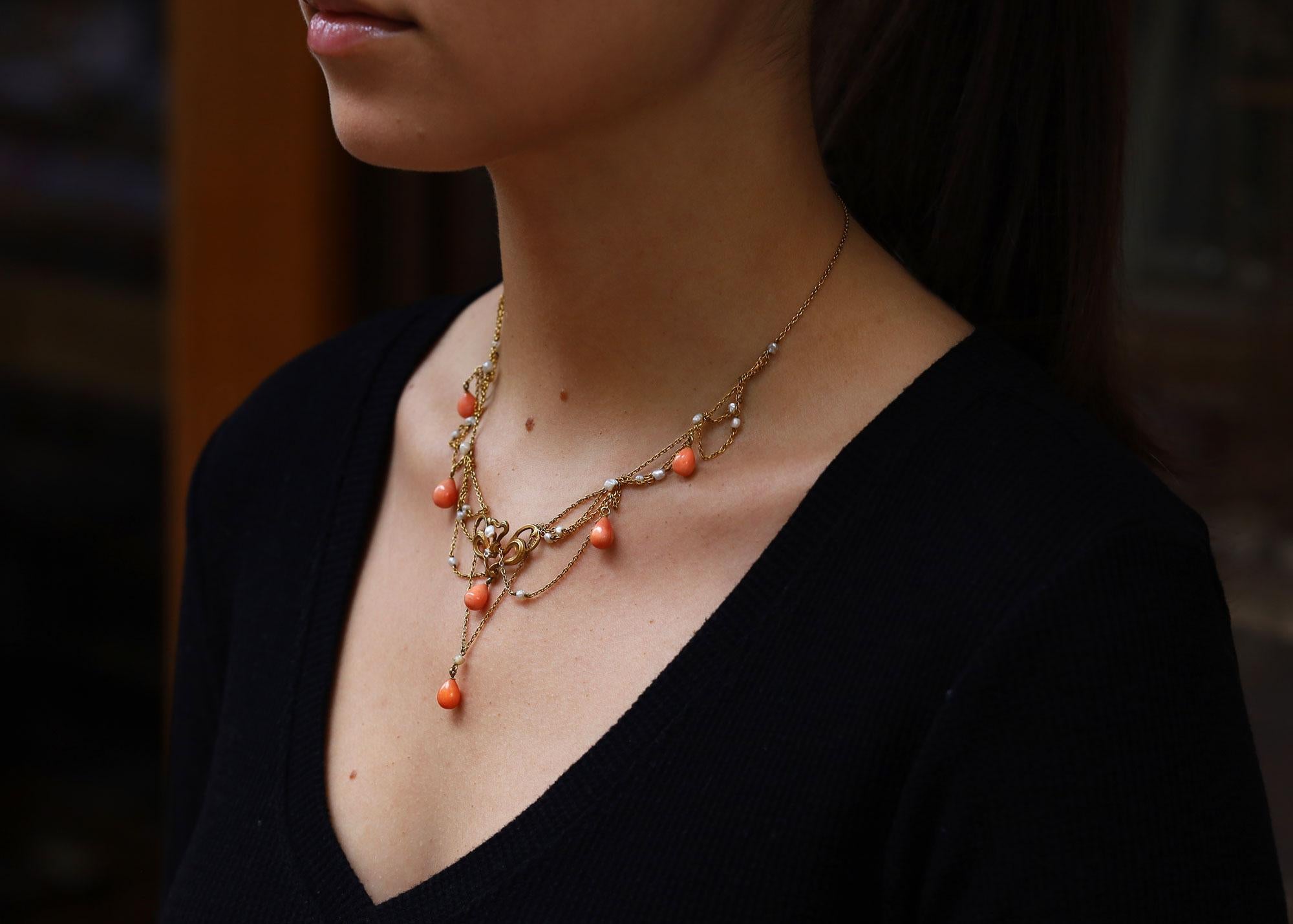 Cabochon Art Nouveau Coral and Seed Pearl Festoon Bib Necklace For Sale