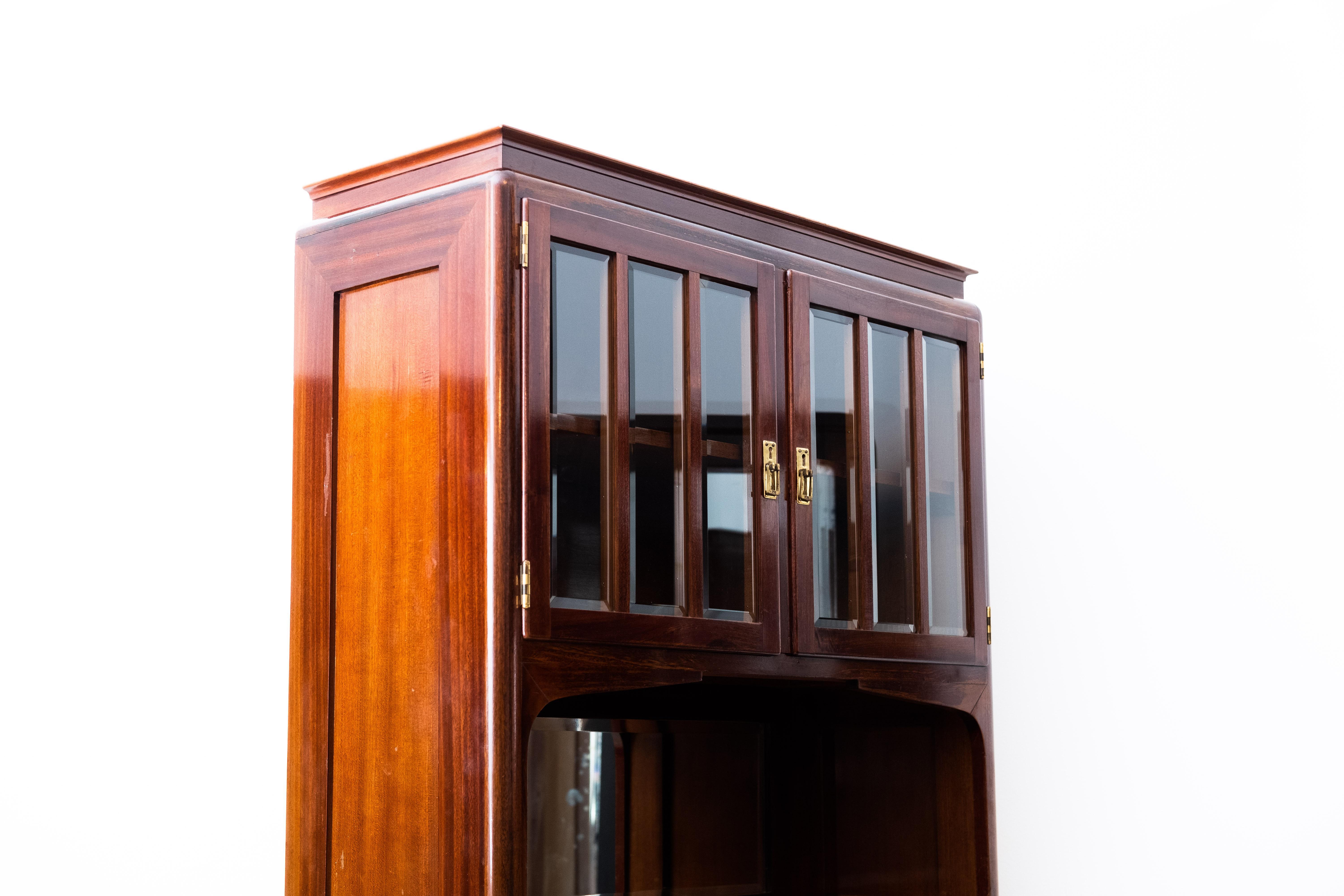 Jugendstil-Anrichte im Stil von Otto Wytrlik, von Jac. Kain (Wien, 1905) 10