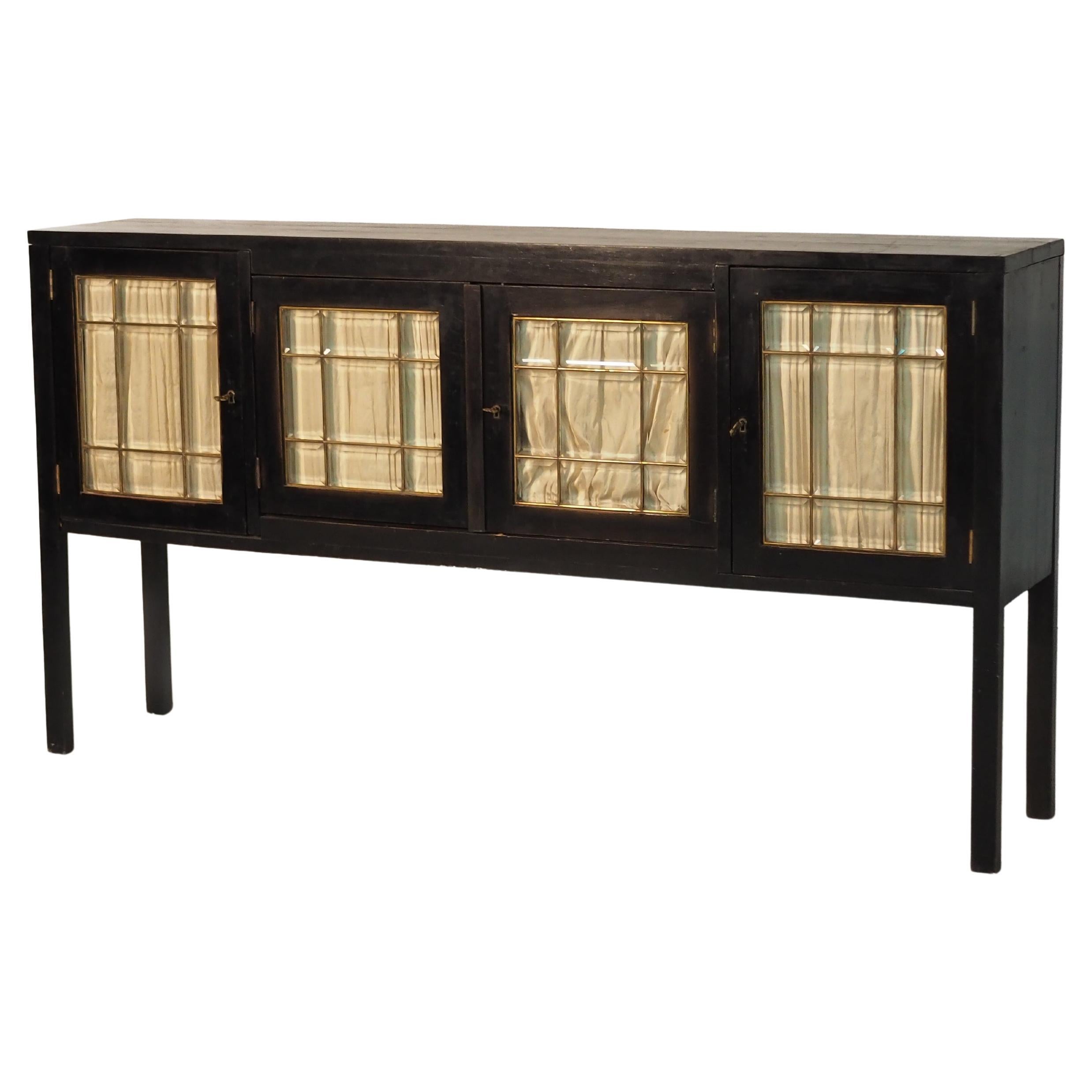 Credenza Art Nouveau con dettagli in ottone in vendita