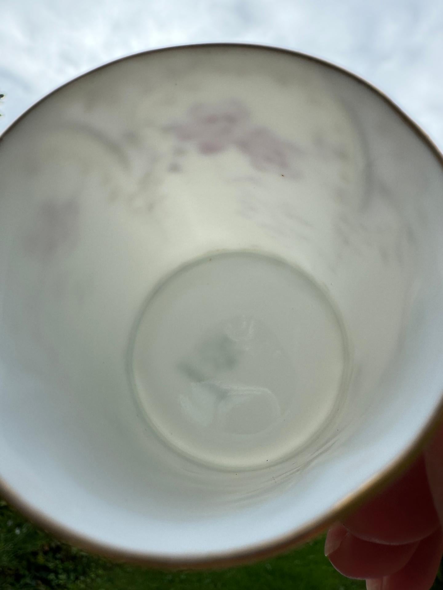 Art Nouveau Taza Platillo Pintado a Mano Oro Púrpura Blanco Porcelana by Rosenthal 1