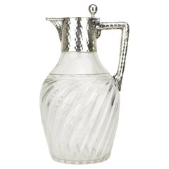 Jugendstil-Dekanter aus geschliffenem Kristall mit handgehämmertem Silberbeschlägen Wilhelm Binder