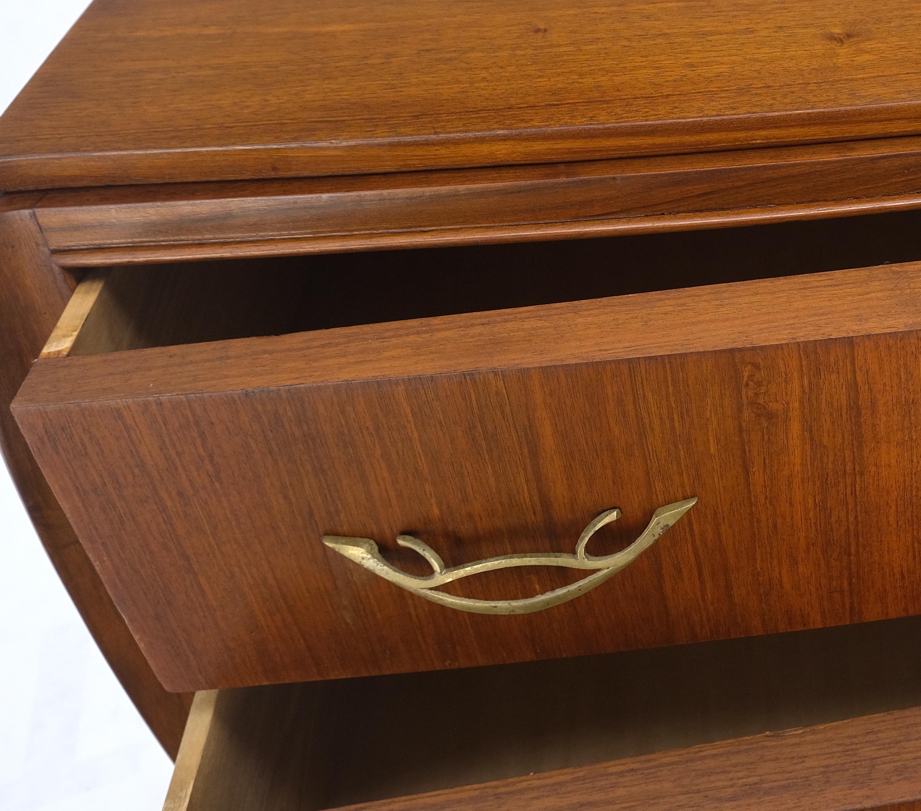 Art Nouveau Deco French Walnut Bachelor Chest of Drawers Dresser Brass Pull Mint In Good Condition In Rockaway, NJ