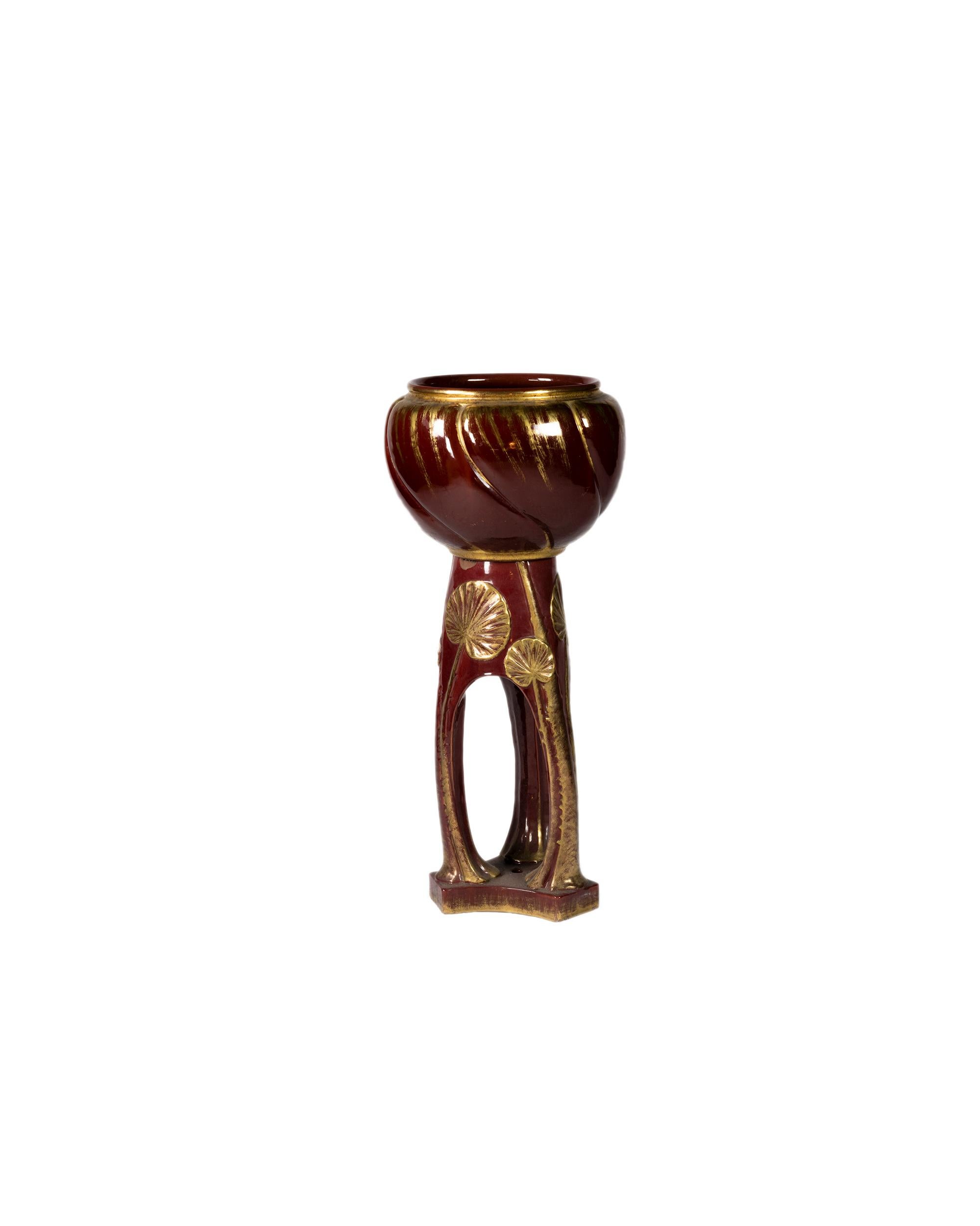 Cache-pot à piédestal en majolique Art Nouveau Delphin Massier, années 1900 en vente 1