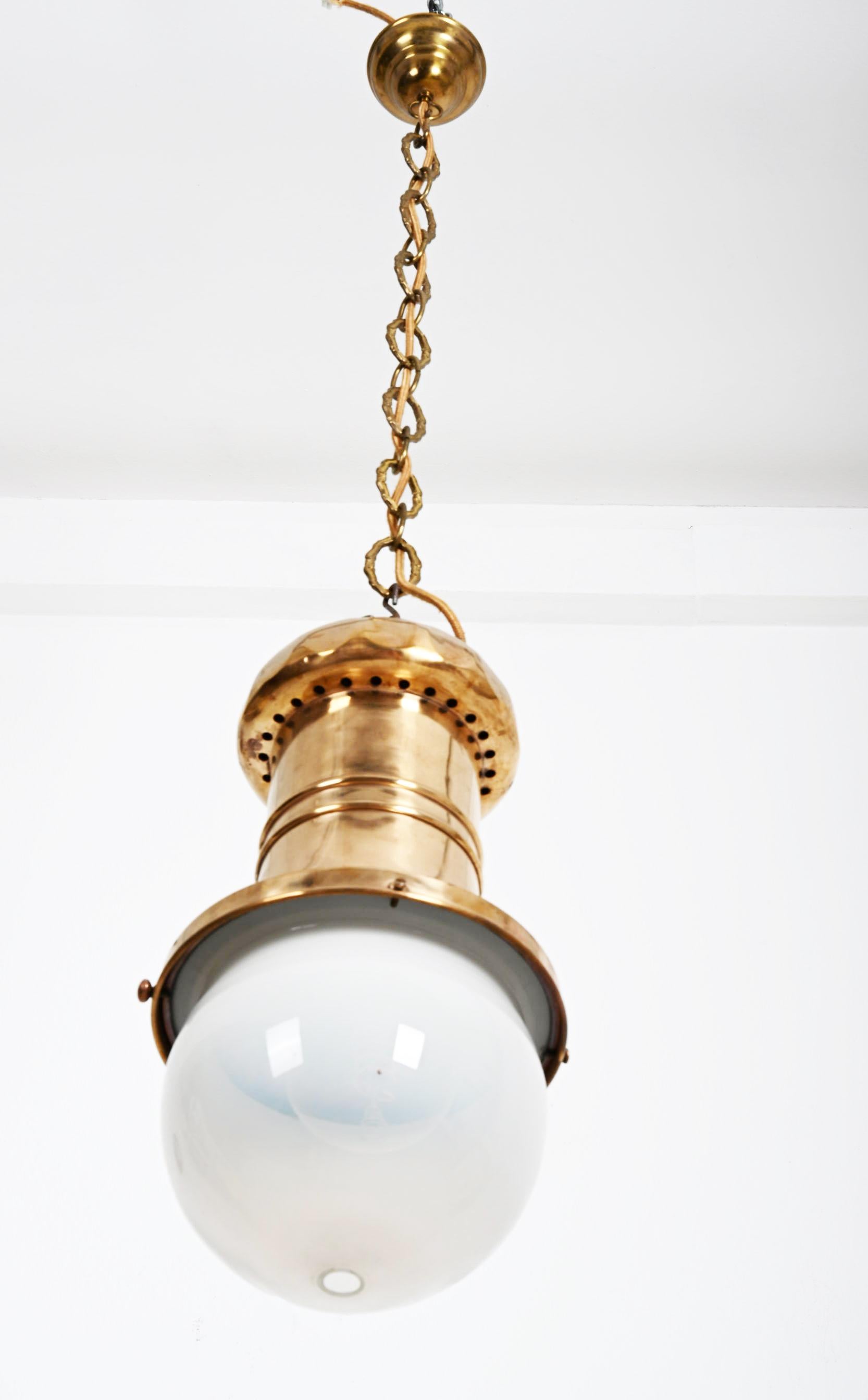 Inizio XX secolo Lampada in stile Art Nouveau per grandi magazzini o fabbriche in vendita