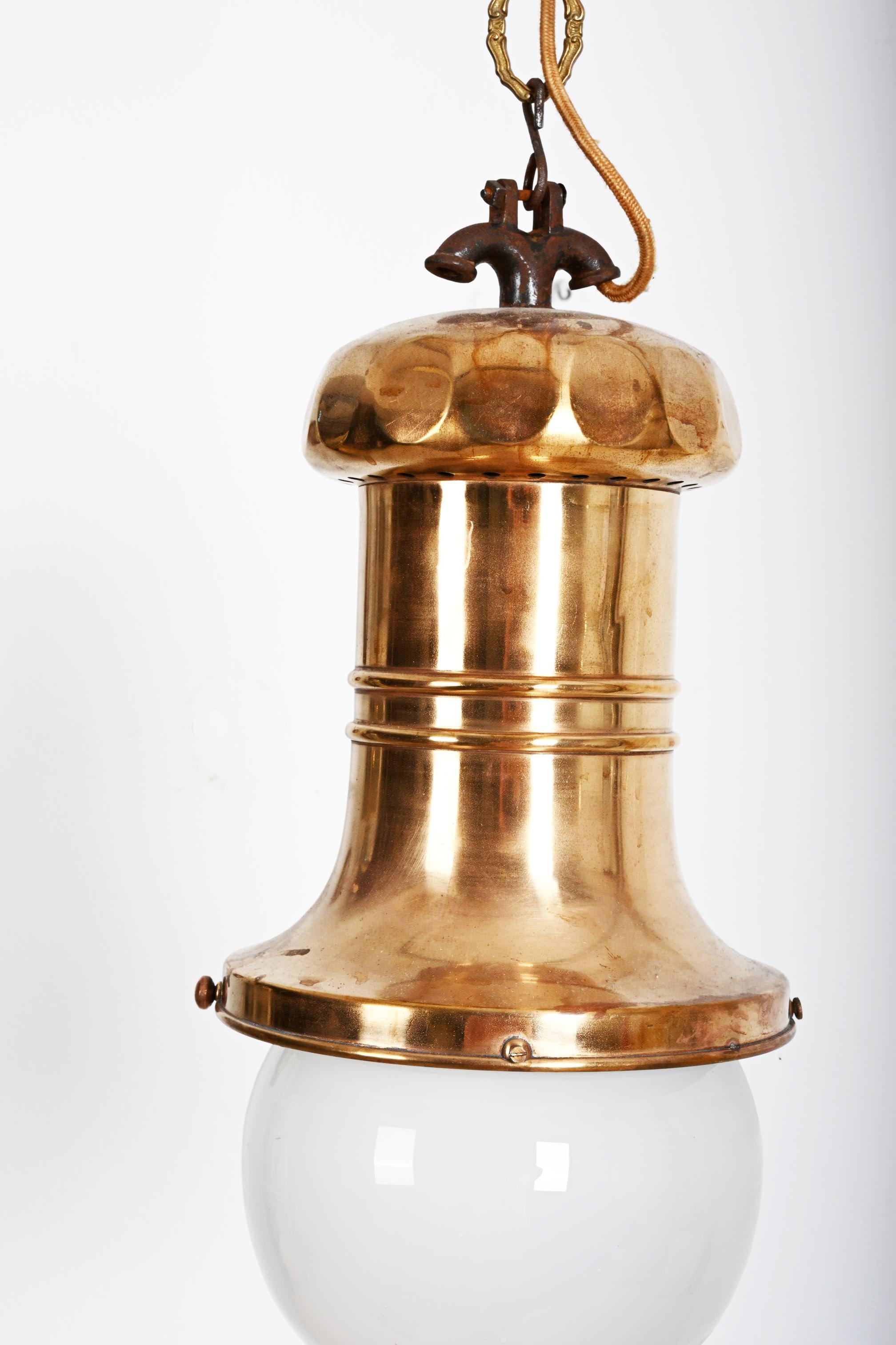 Lampada in stile Art Nouveau per grandi magazzini o fabbriche in vendita 1