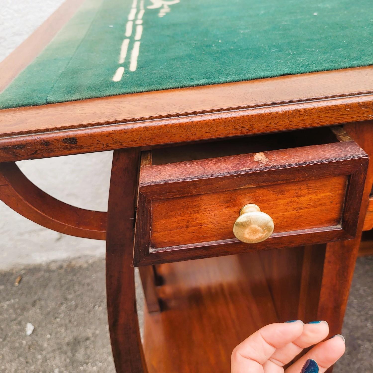 Art Nouveau Desk In Wood With Brass Decoration, Late 19th And Early 20th Century in vendita 1