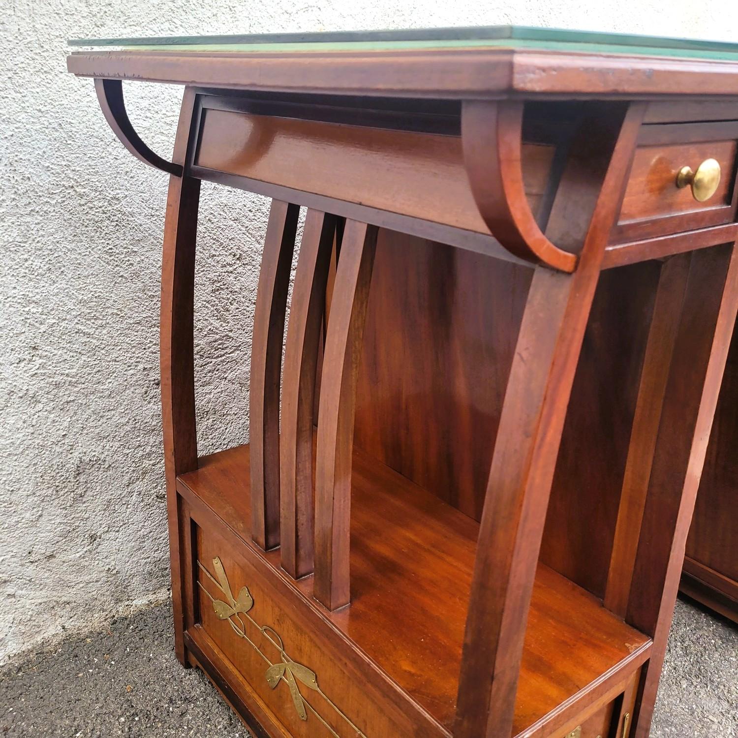 Art Nouveau Desk In Wood With Brass Decoration, Late 19th And Early 20th Century in vendita 3