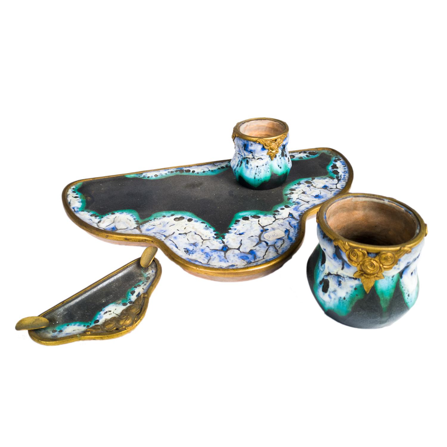 Jugendstil-Schreibtischset aus Keramik und vergoldeter Bronze, Frankreich, 1900er Jahre (Art nouveau) im Angebot