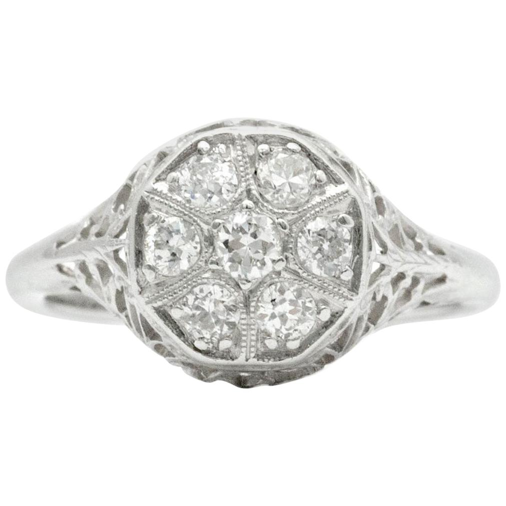 Bague de fiançailles vintage en grappe de diamants 0,35 carat en vente