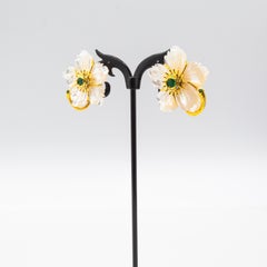 Art Nouveau Pendientes Flores Diamante Esmeralda Rubí Madreperla Oro Amarillo