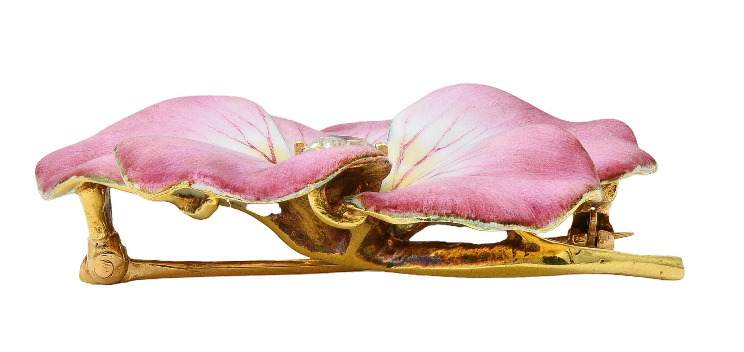 Art Nouveau Diamant Émail Or Jaune 14 Karat Broche Pendentif Fleur Antique en vente 1