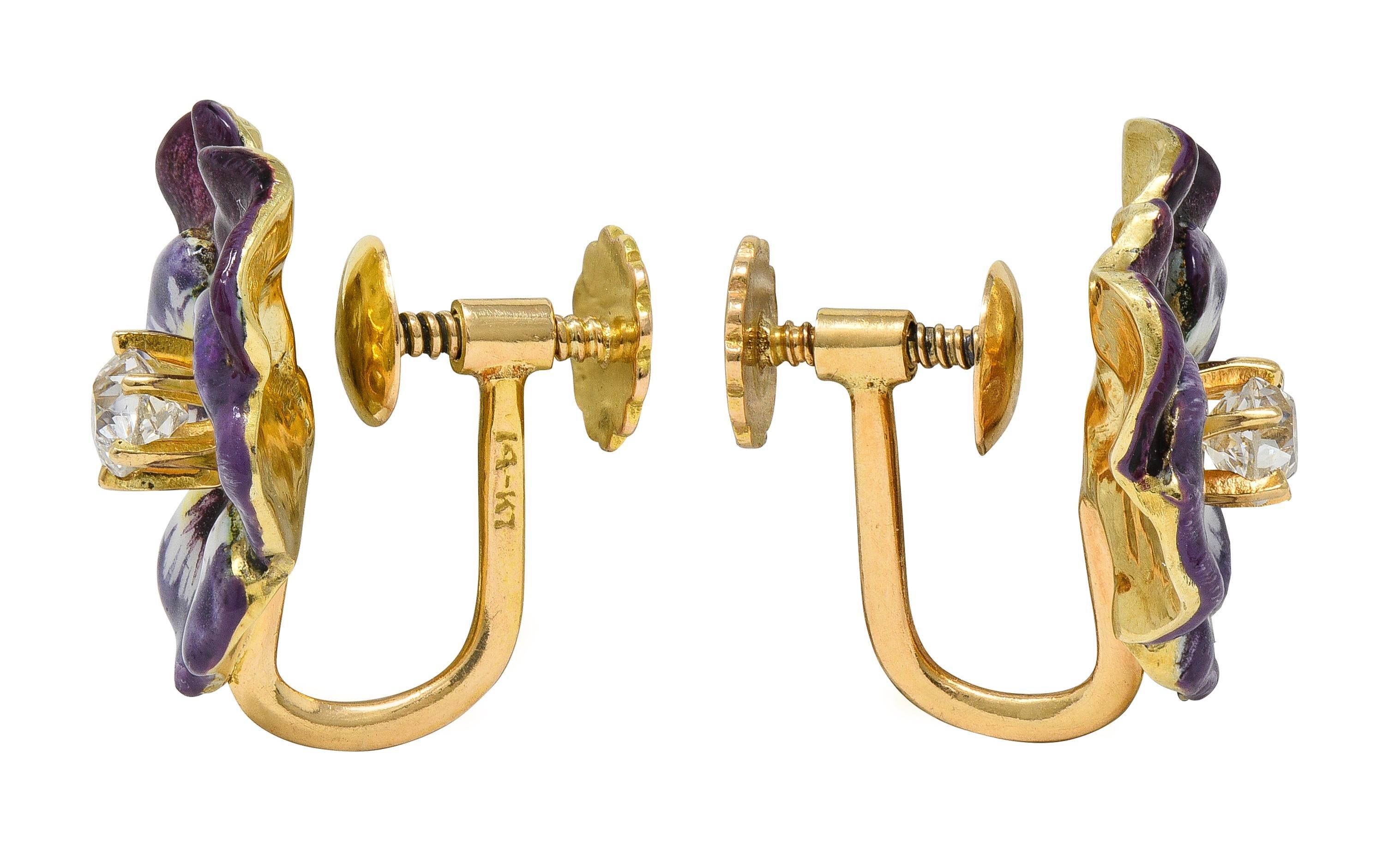 Art Nouveau Orecchini a vite con diamante e smalto in oro 14 carati, con viola del pensiero dipinta in stile liberty in vendita