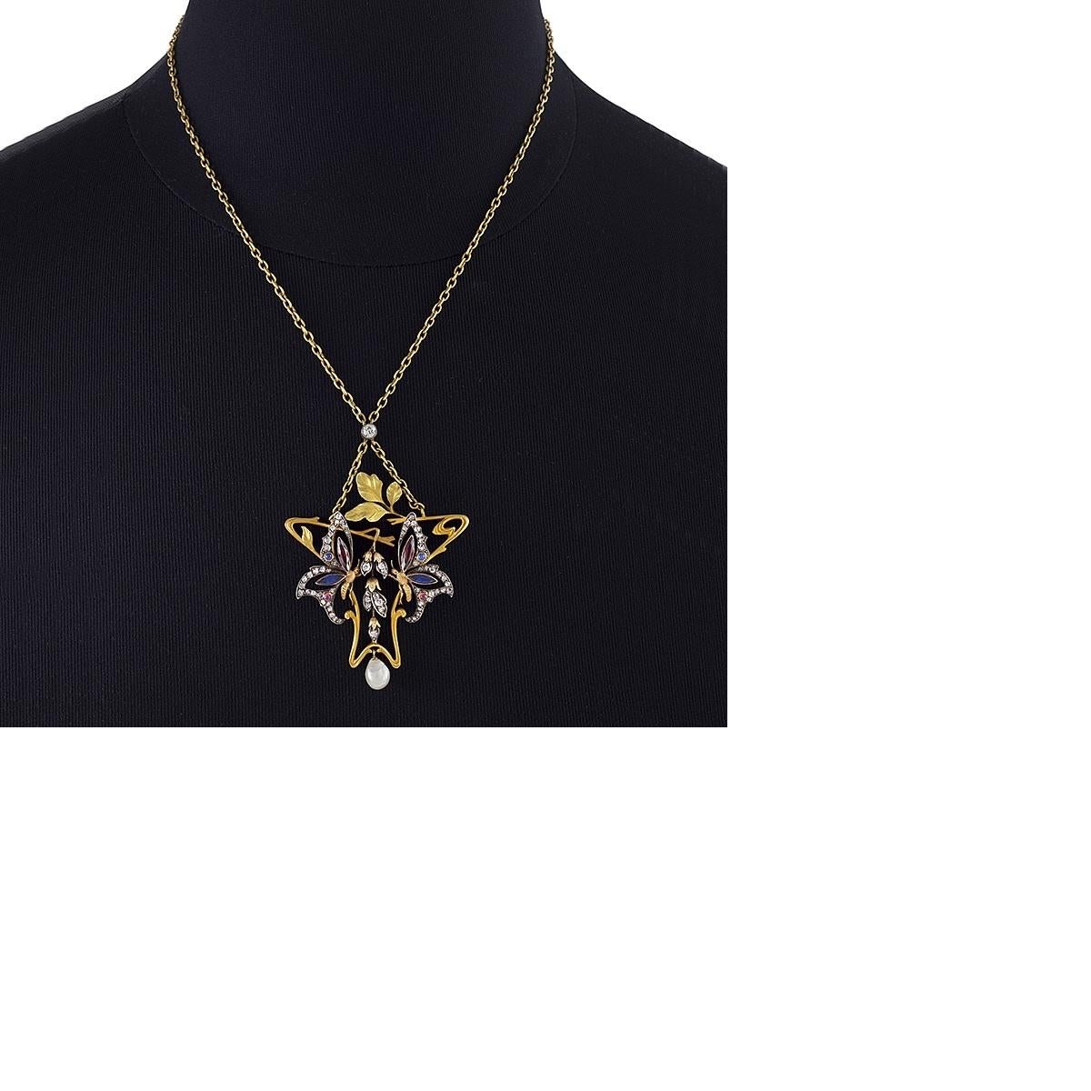 Art Nouveau Diamond Garnet Ruby Sapphire Gold and Silver Bee Pendant Necklace In Excellent Condition In New York, NY