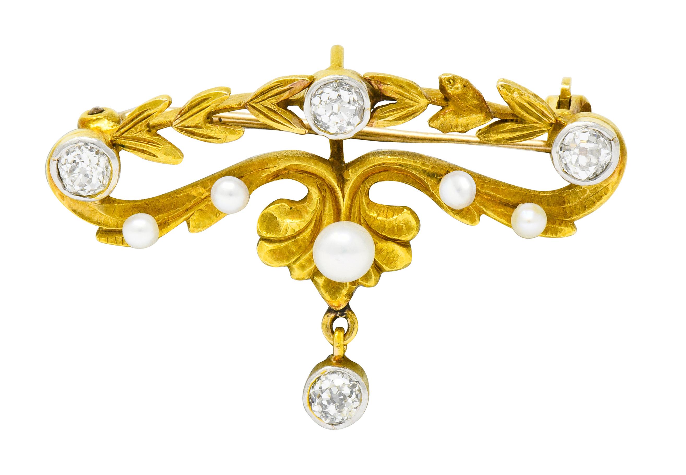 Art Nouveau Diamond Pearl Platinum-Top 14 Karat Gold Articulated Foliate Brooch In Excellent Condition In Philadelphia, PA