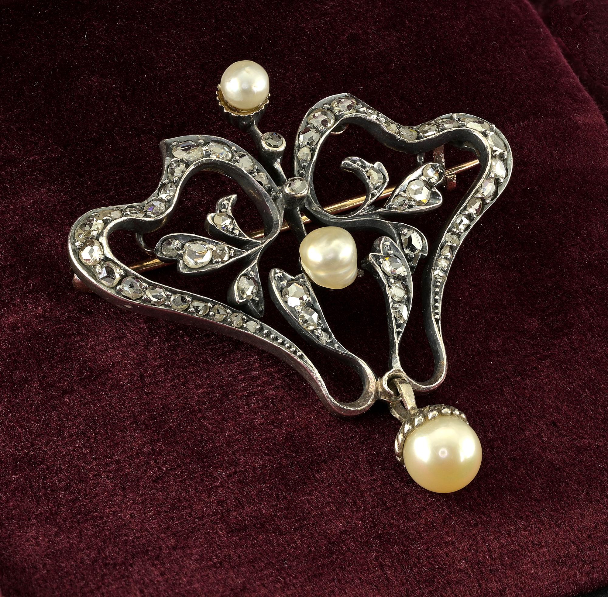Art Nouveau Diamond Pearl Rare Brooch Pendant 18 KT/Silver In Good Condition For Sale In Napoli, IT