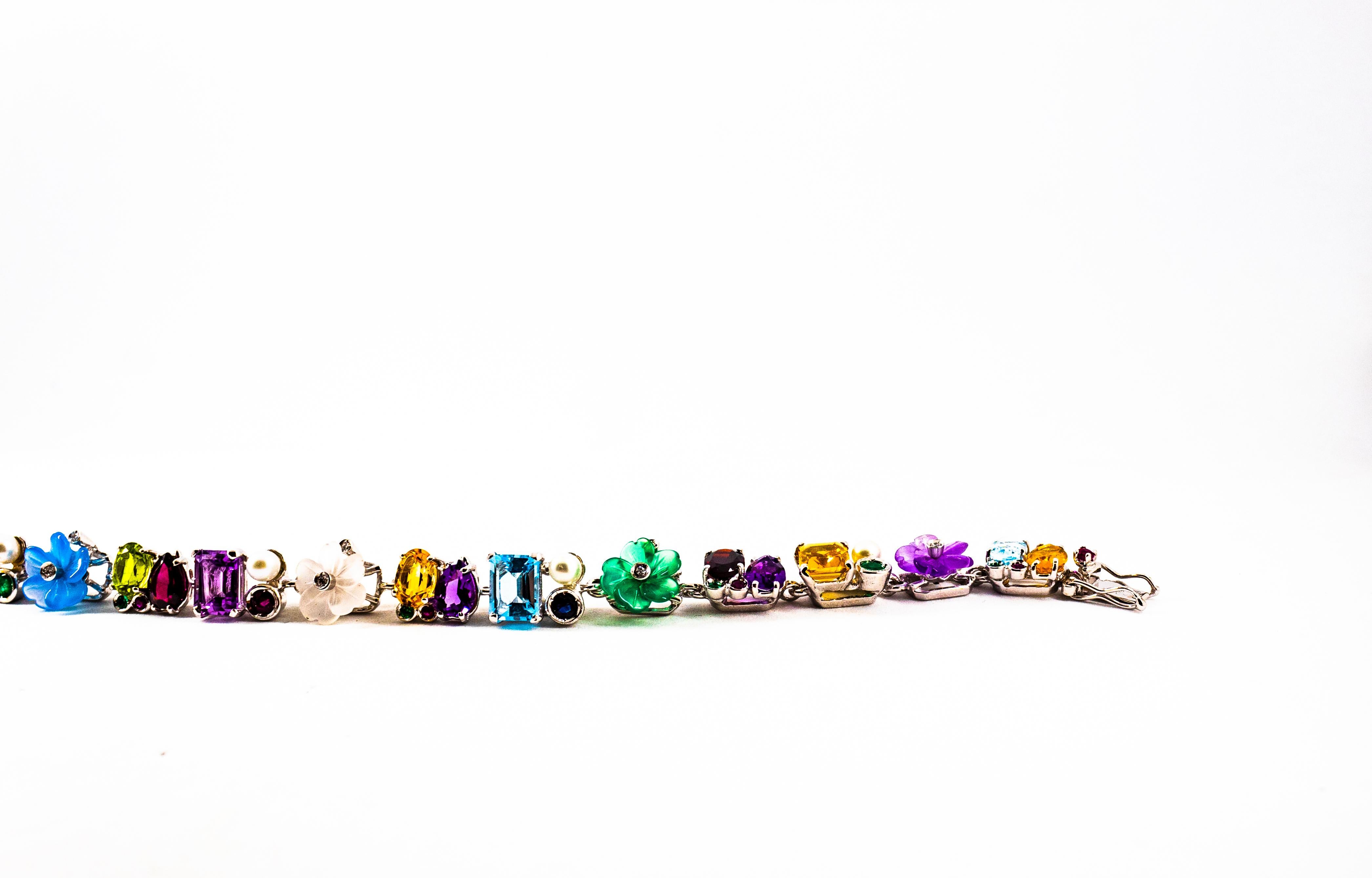 Bracelet Art nouveau fleurs en or blanc, diamant, rubis, émeraude, saphir bleu, perle en vente 2