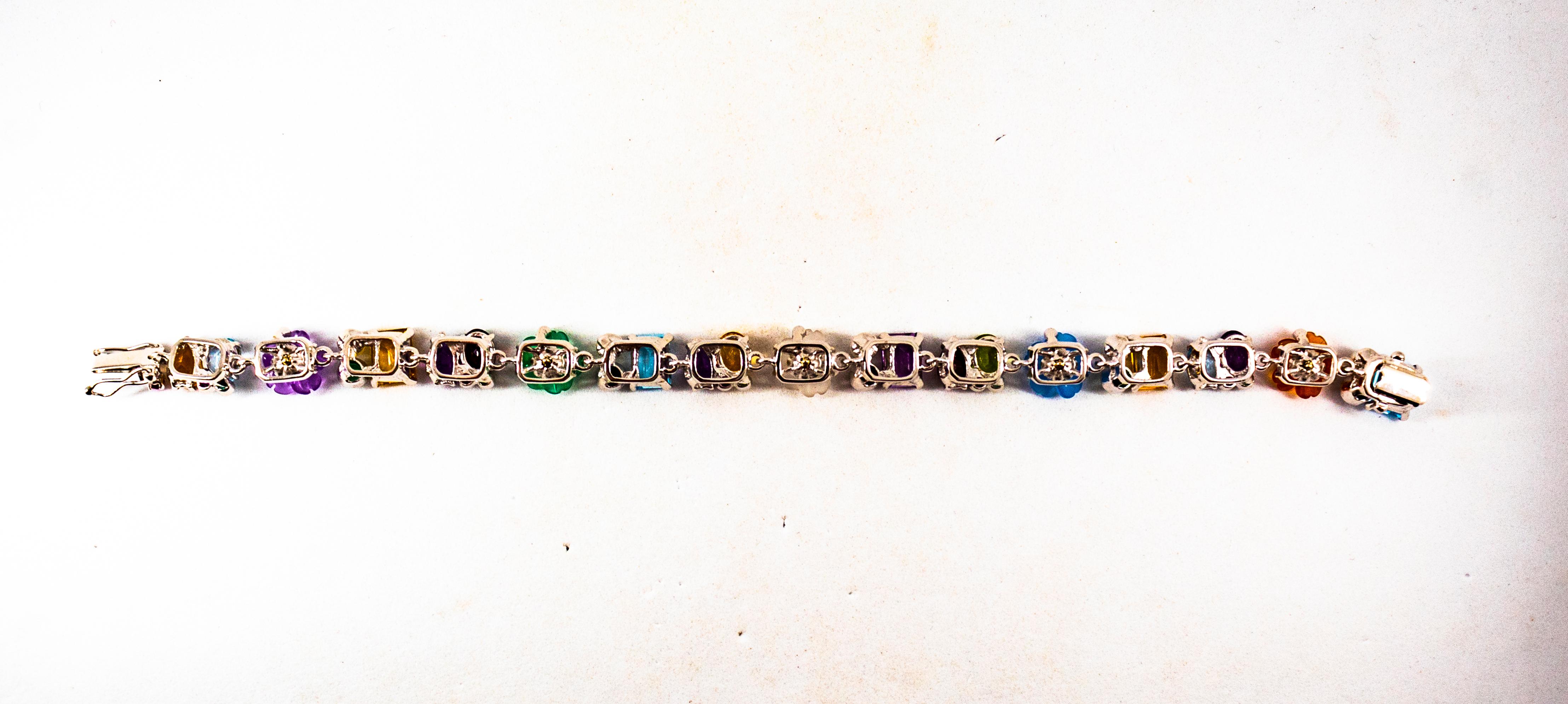 Bracelet Art nouveau fleurs plaqué or blanc, diamant, rubis, émeraude, saphir bleu en vente 5