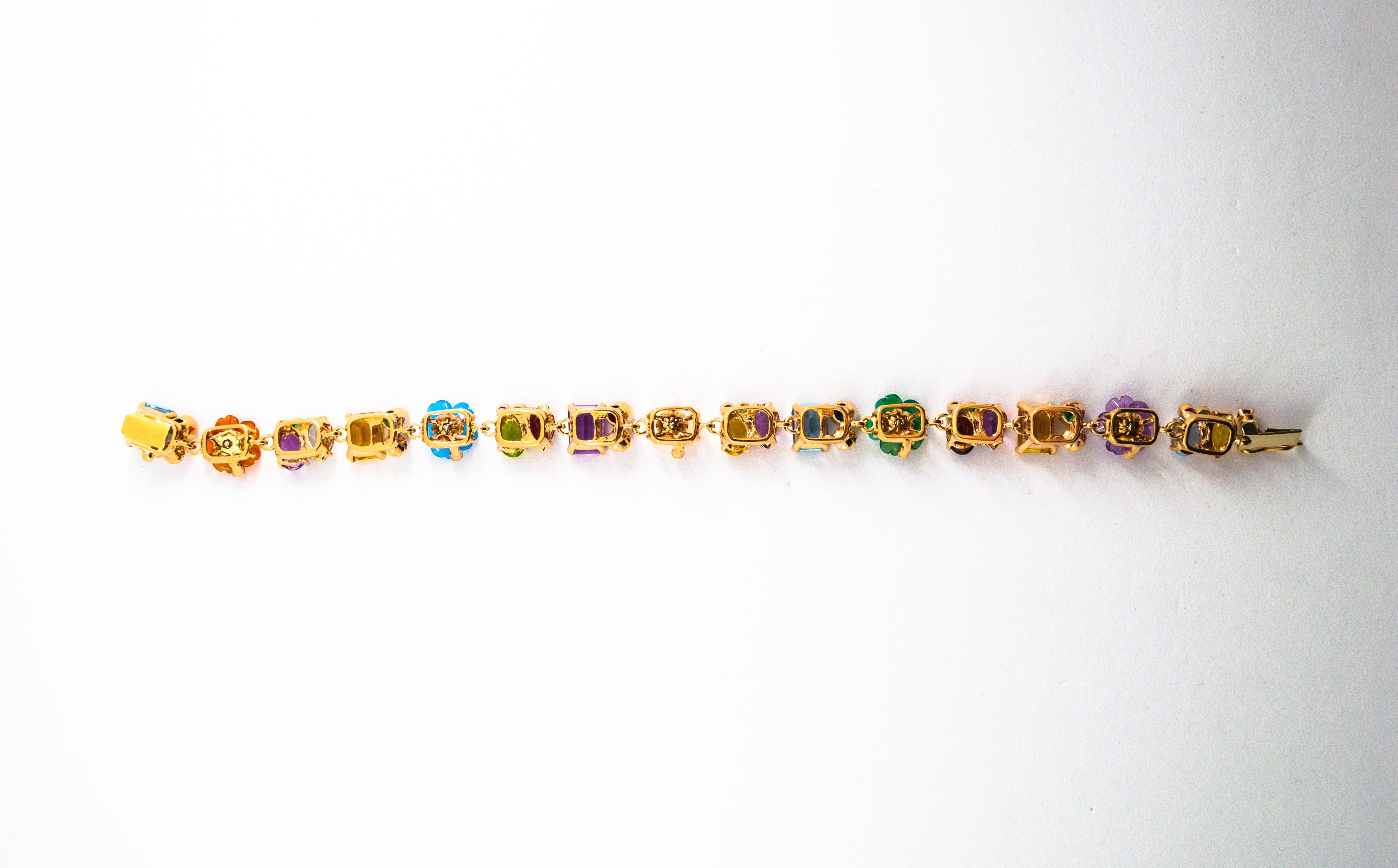 Bracelet Art Nouveau fleurs en or jaune avec diamants, rubis, émeraudes, saphirs et perles Neuf - En vente à Naples, IT