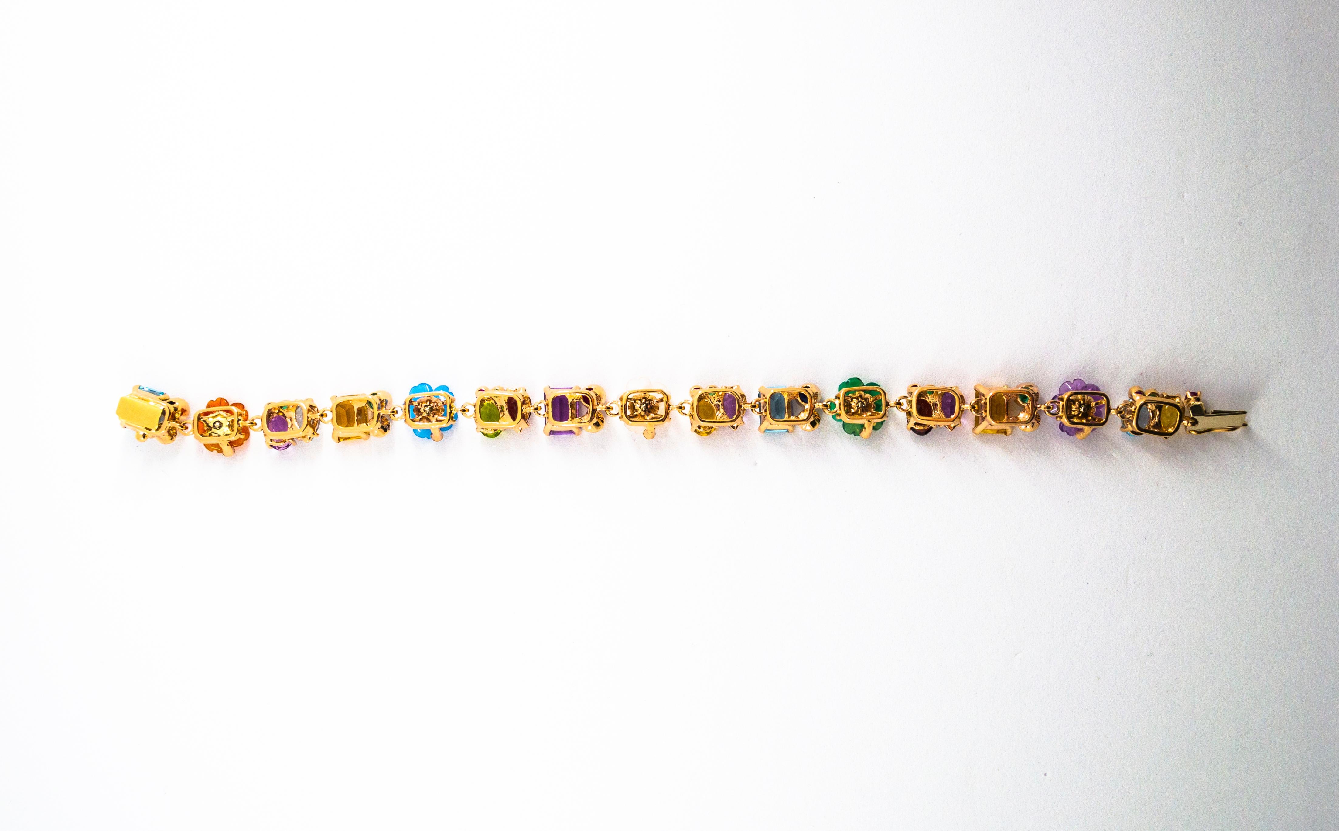Jugendstil-Blumenarmband aus Gelbgold mit Diamanten, Rubinen, Smaragden, Saphiren und Perlen im Zustand „Neu“ im Angebot in Naples, IT