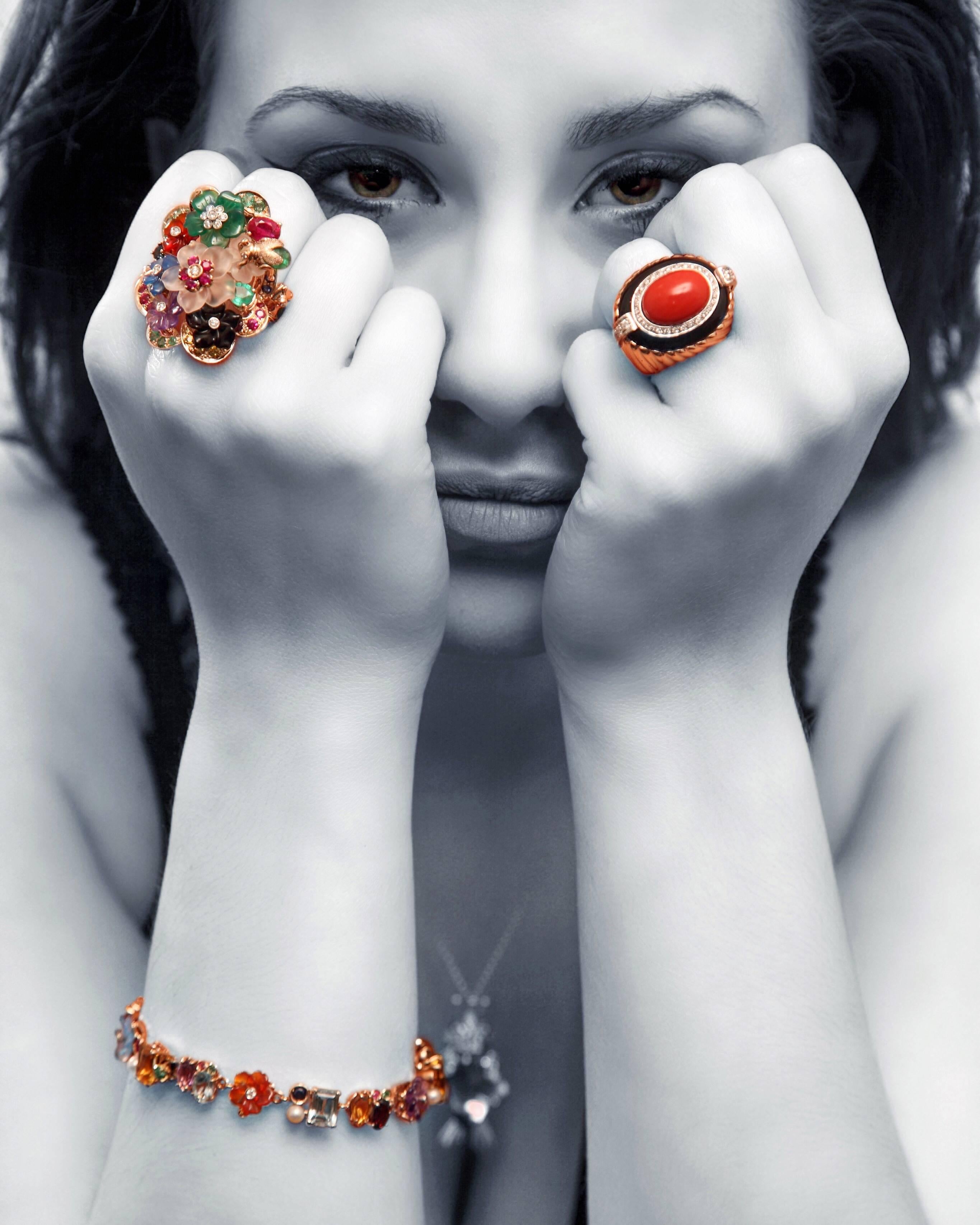 Art Nouveau Diamante Rubí Esmeralda Zafiro Perla Oro Amarillo Pulsera Flores en venta 4