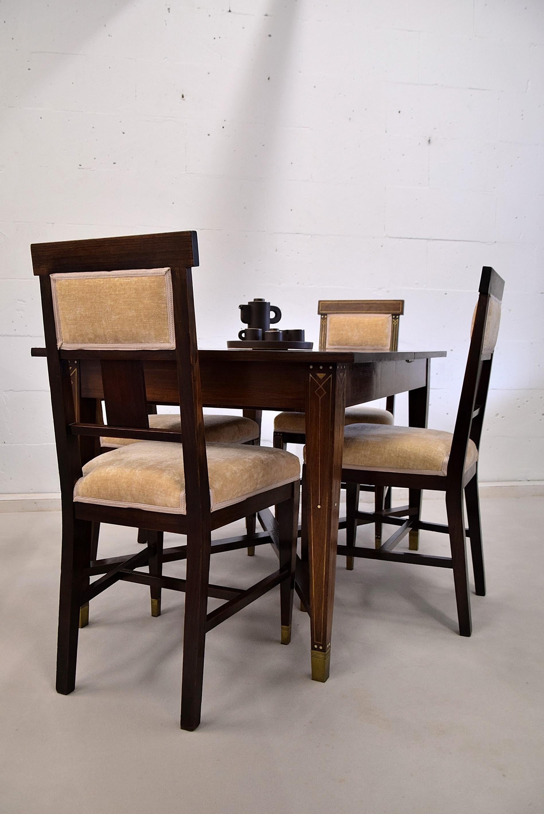 Art Nouveau Dining Set In Good Condition In Weesp, NL