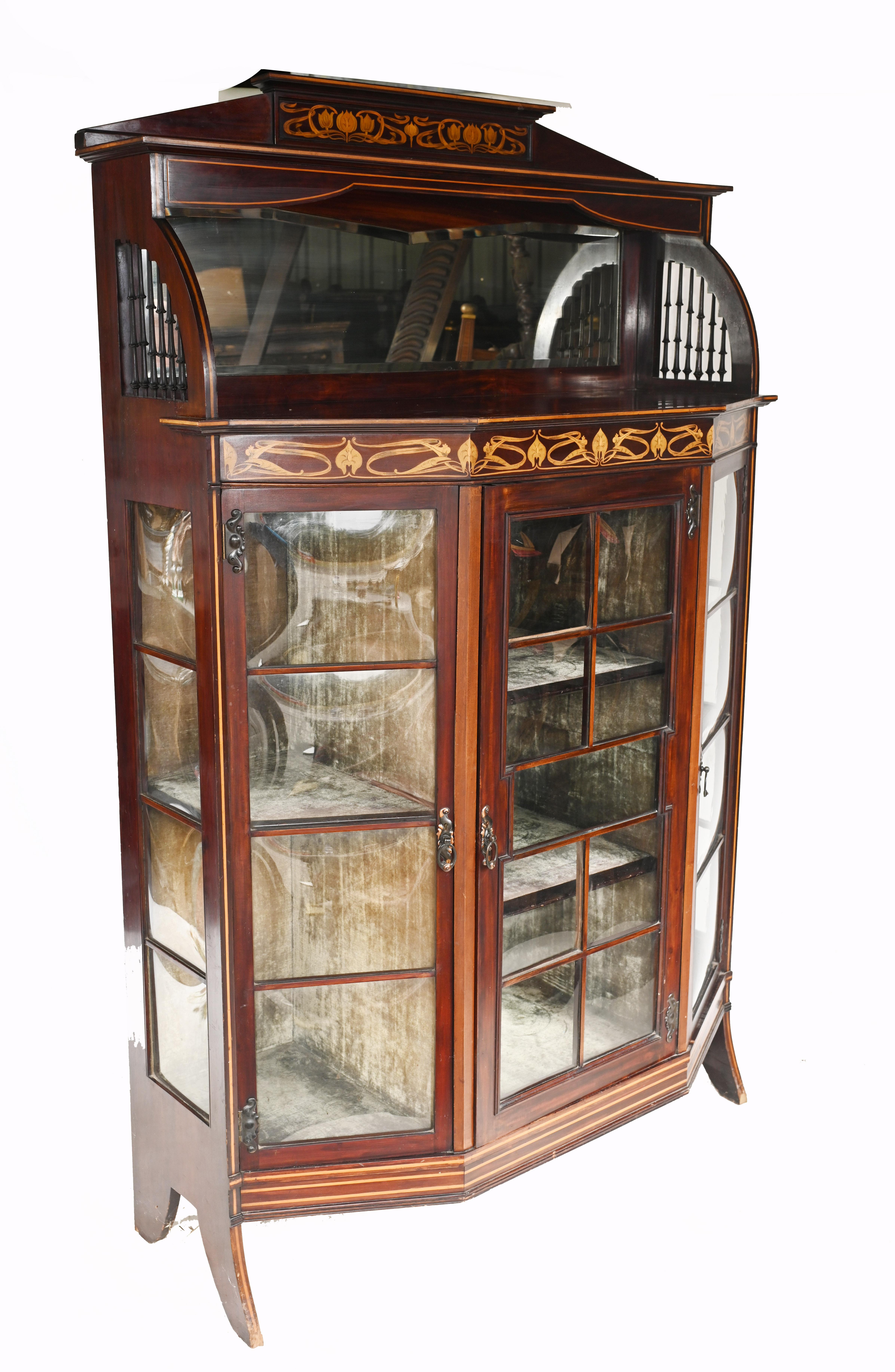 Art Nouveau Display Cabinet English 1900 Golding and Son 2