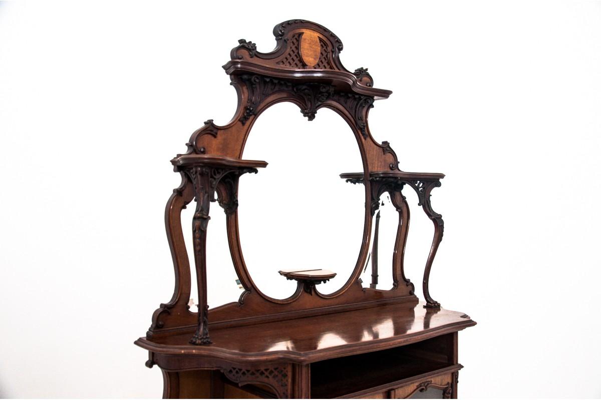 Art Nouveau Display Cabinet from circa 1890, Antique In Good Condition In Chorzów, PL