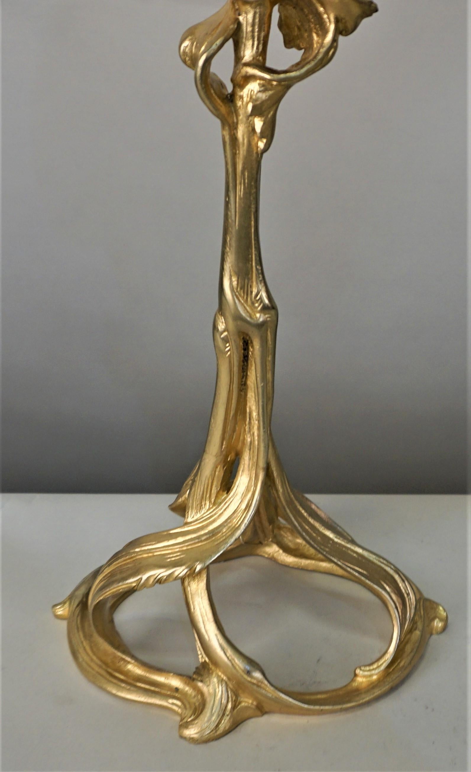 Art Nouveau Dore Bronze and Art Glass Shade Table Lamp by Daum Nancy 3