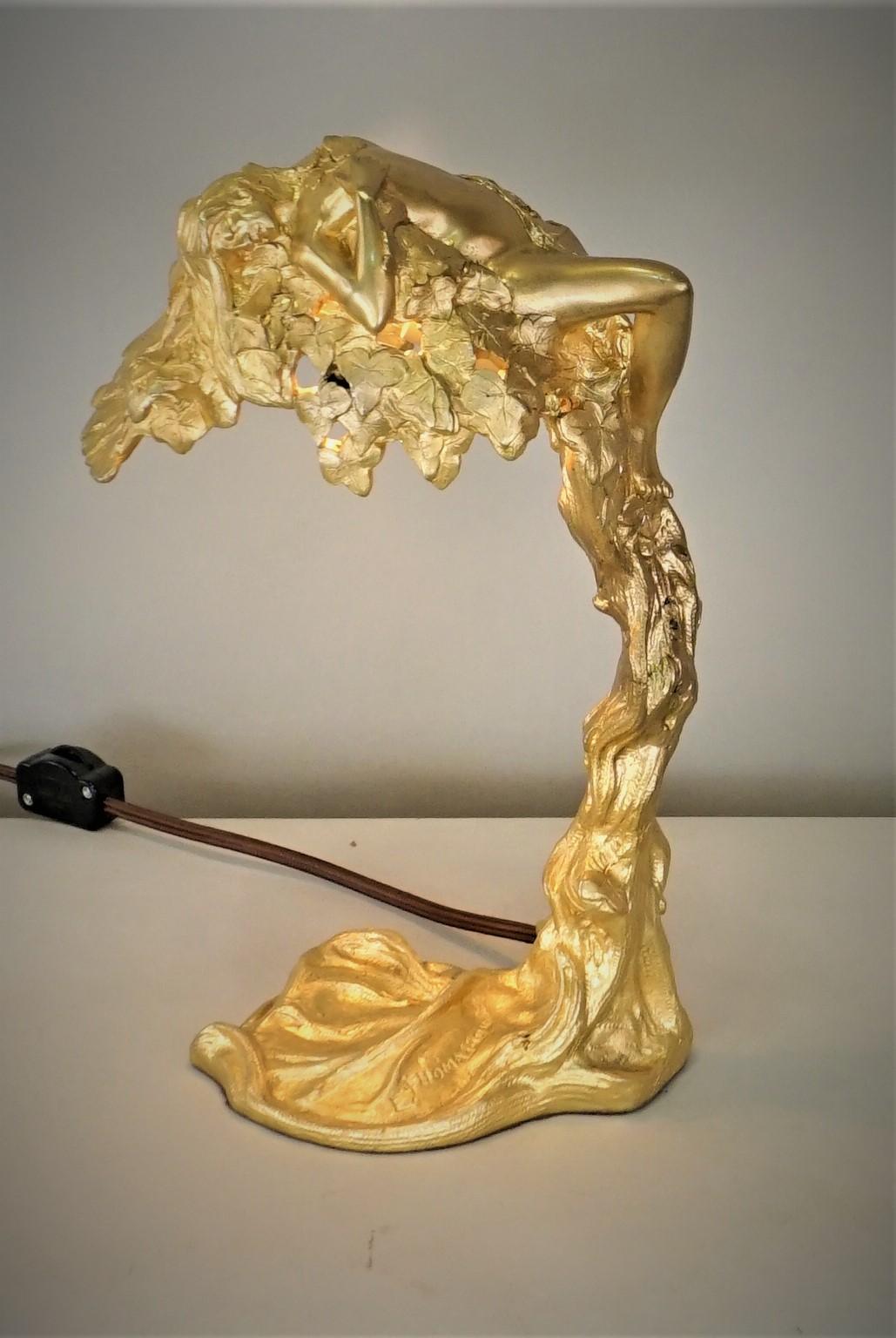 Gilt Art Nouveau Dore Figural Bronze Table Lamp by E. Thomasson, circa 1900