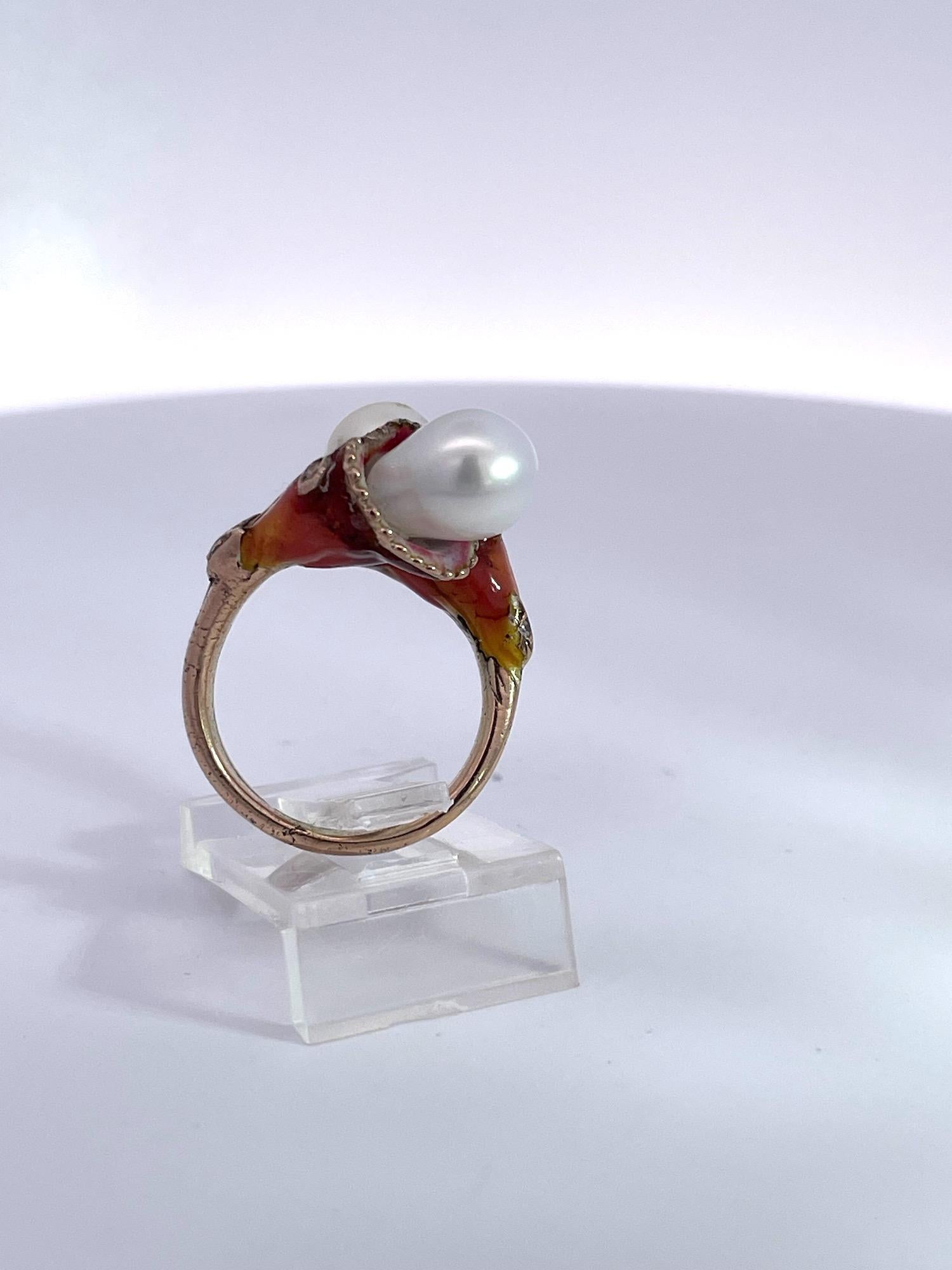Bague Art nouveau avec double perle, diamant et émail en vente 4