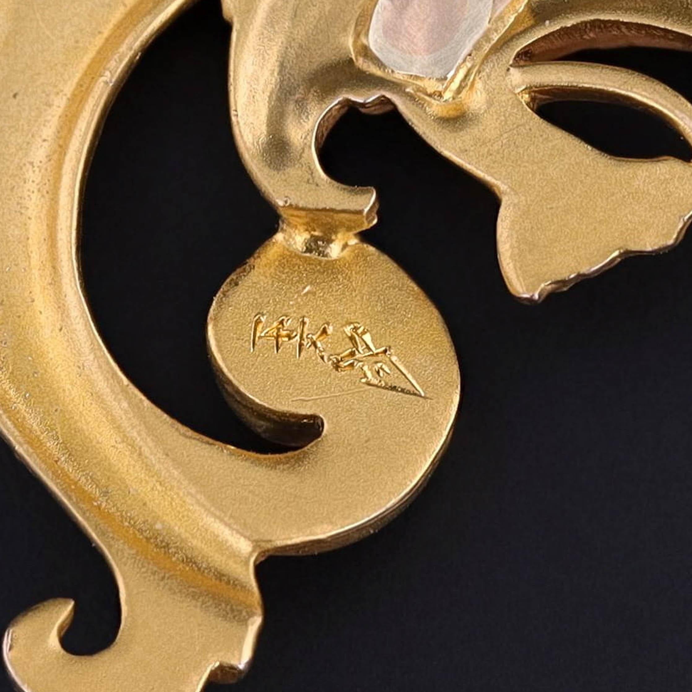 Pendentif Art Nouveau en or 14k représentant un dragon Bon état - En vente à Lewisburg, PA