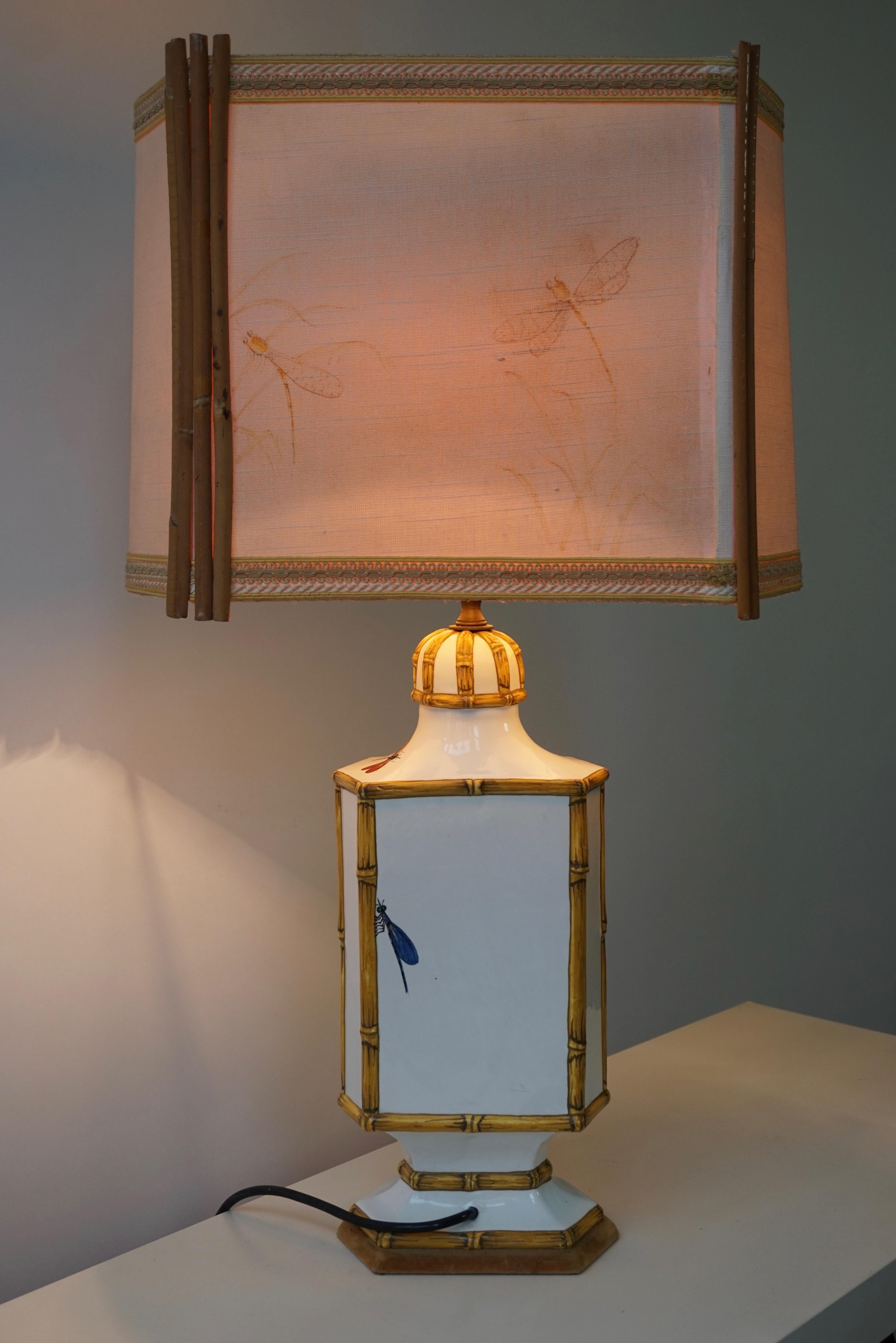 Peint à la main Lampe de table libellule Art Nouveau en vente
