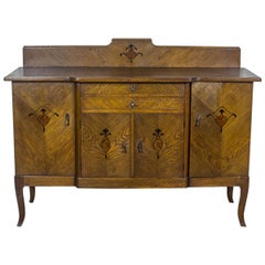 Art Nouveau Dresser/Buffet from the Early 20th Century Veneered with Oak