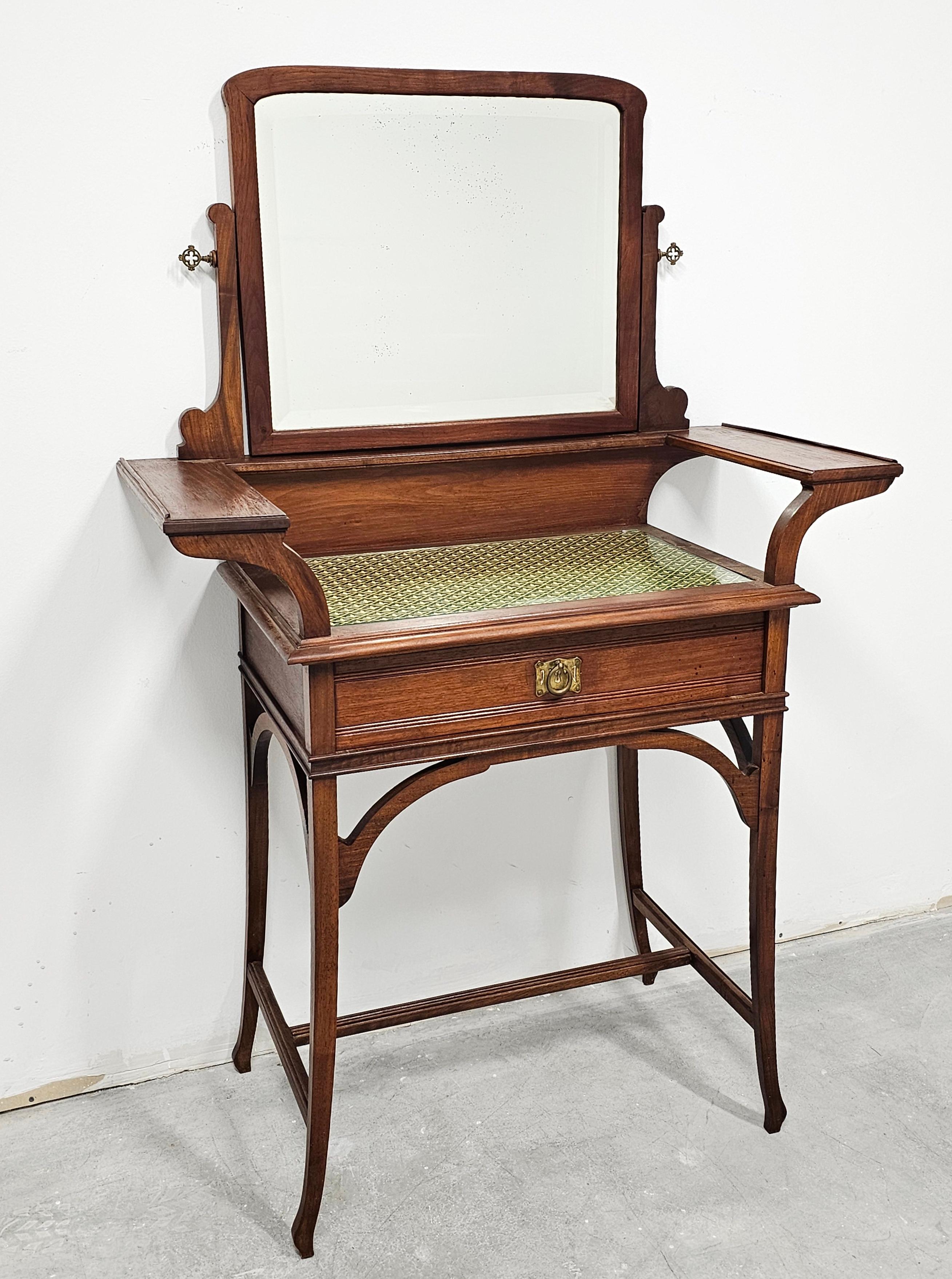 Art Nouveau Dressing or Vanity Table with a Mirror, done in solid walnut For Sale 5