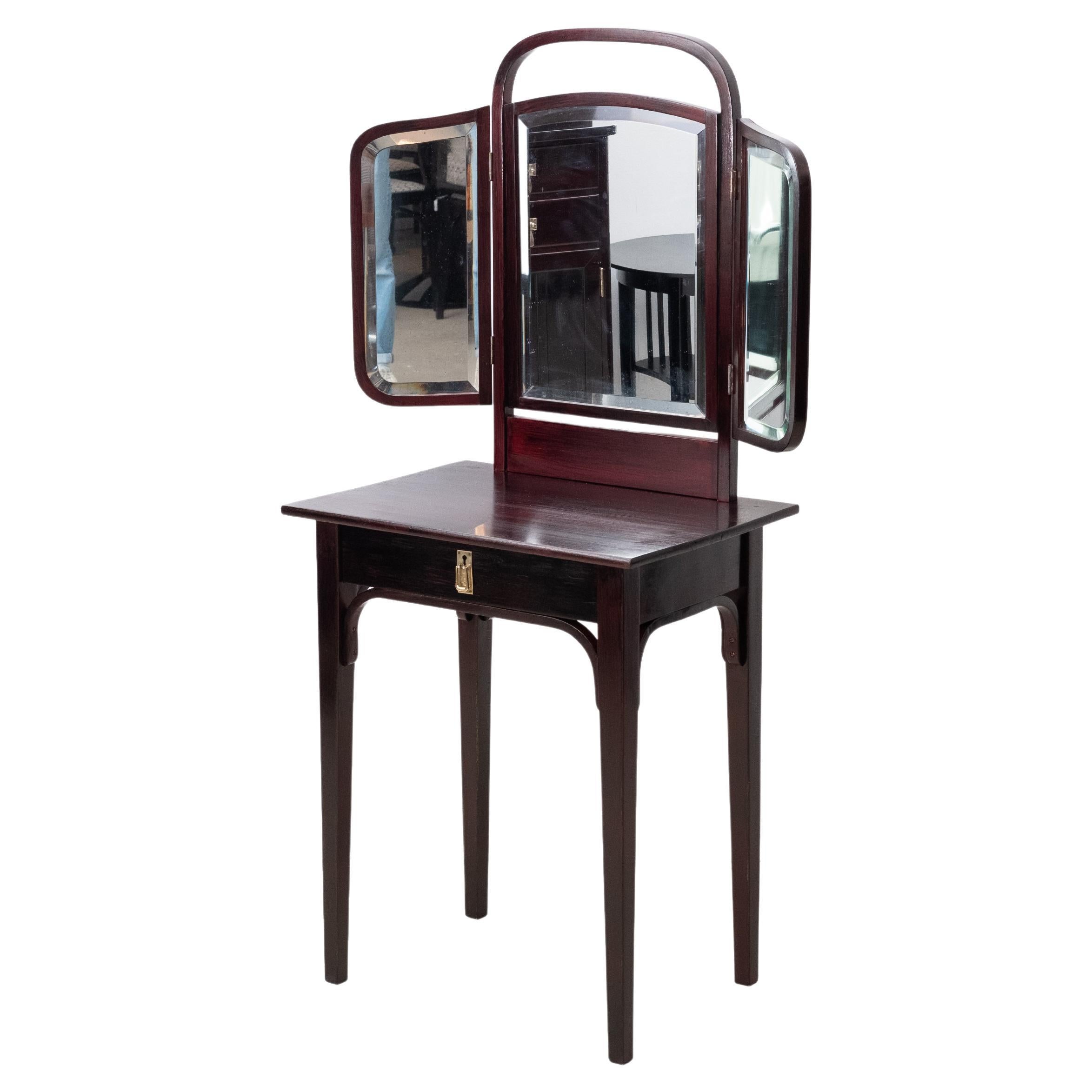 Art Nouveau Dressingtable from Thonet Brothers, Model 23045 (Vienna, 1910) For Sale