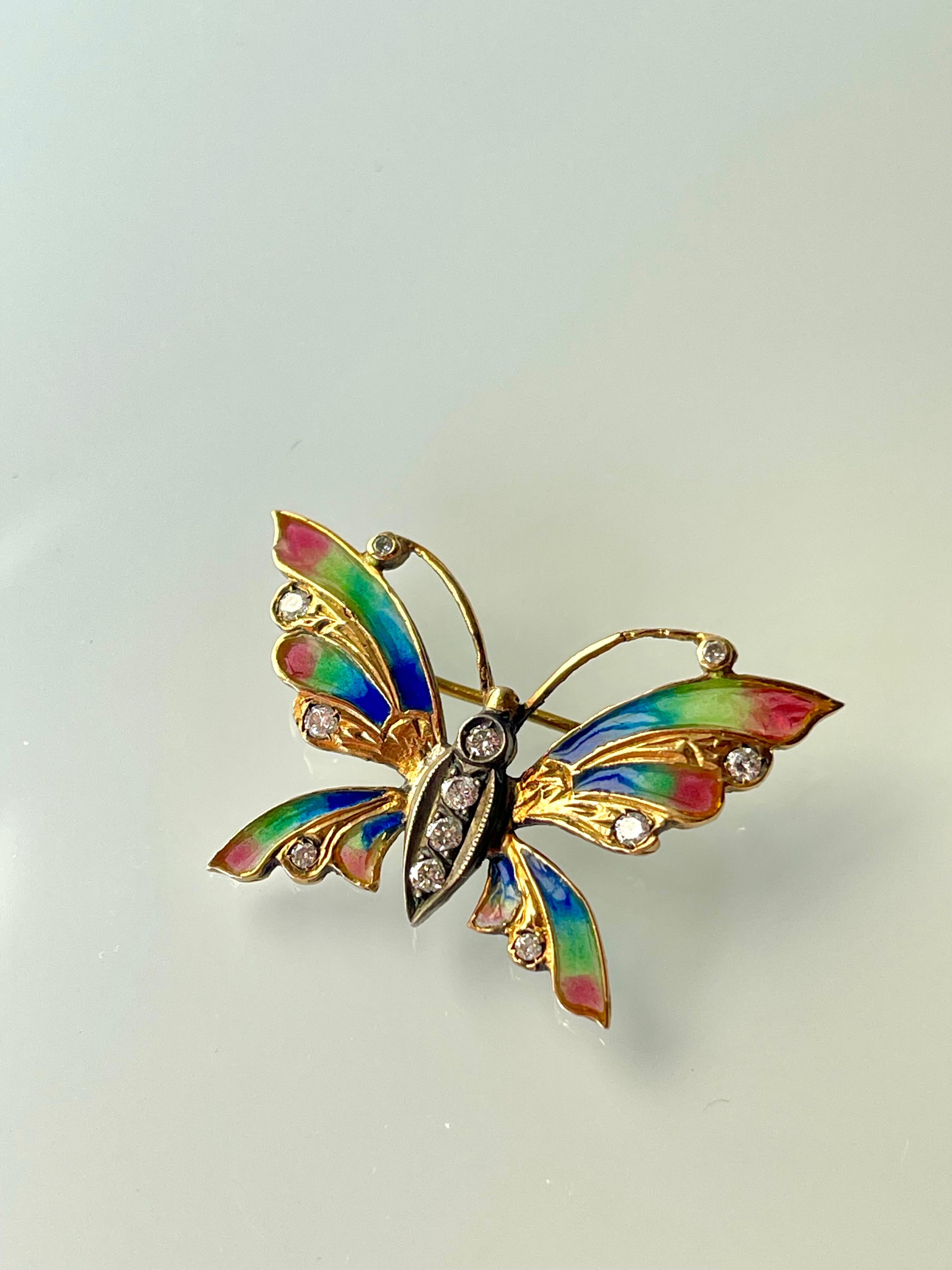Brilliant Cut Art Nouveau Edwardian 18K gold diamond plique a jour enamel butterfly brooch For Sale