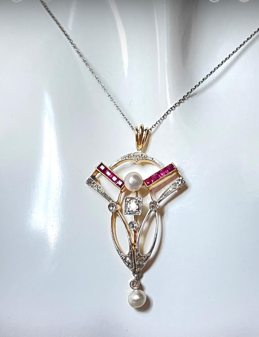 Rose Cut Art Nouveau Edwardian 18K Gold Diamond Ruby Natural Pearl Necklace Pendant For Sale