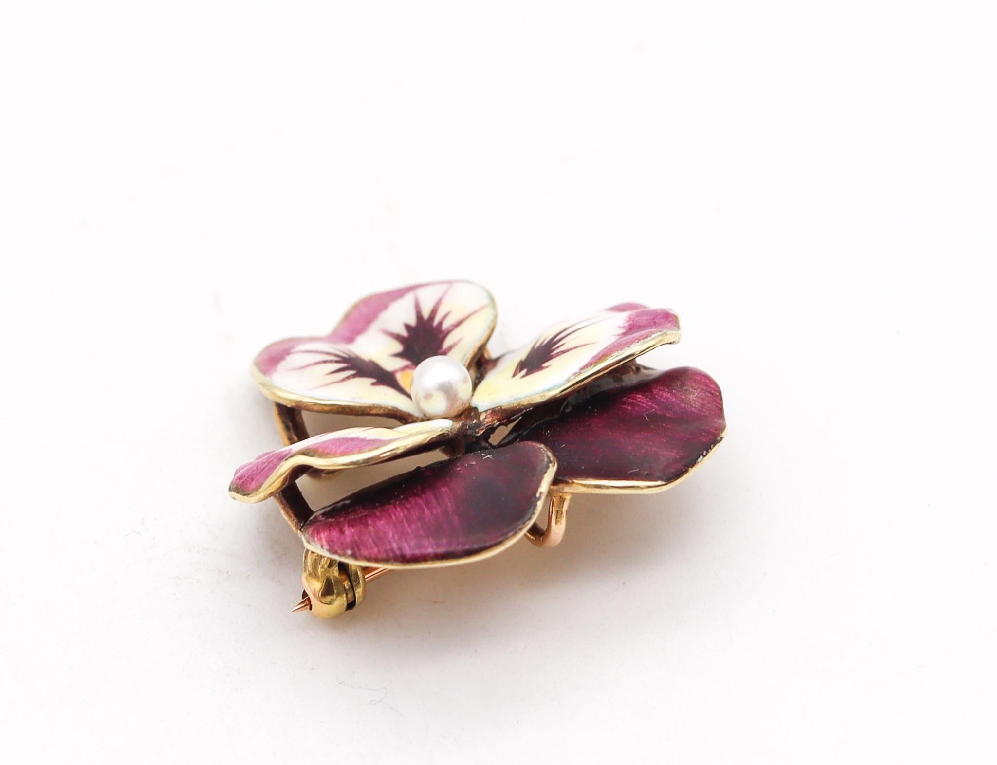 Art Nouveau Edwardian 1905 Pansy Flower Enameled Pendant Brooch 14Kt Gold Pearl In Excellent Condition In Miami, FL