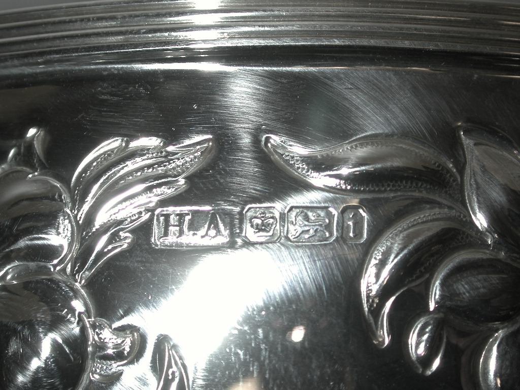 Art Nouveau Edwardian Silver Embossed Rose Bowl on Stand, 1901 1