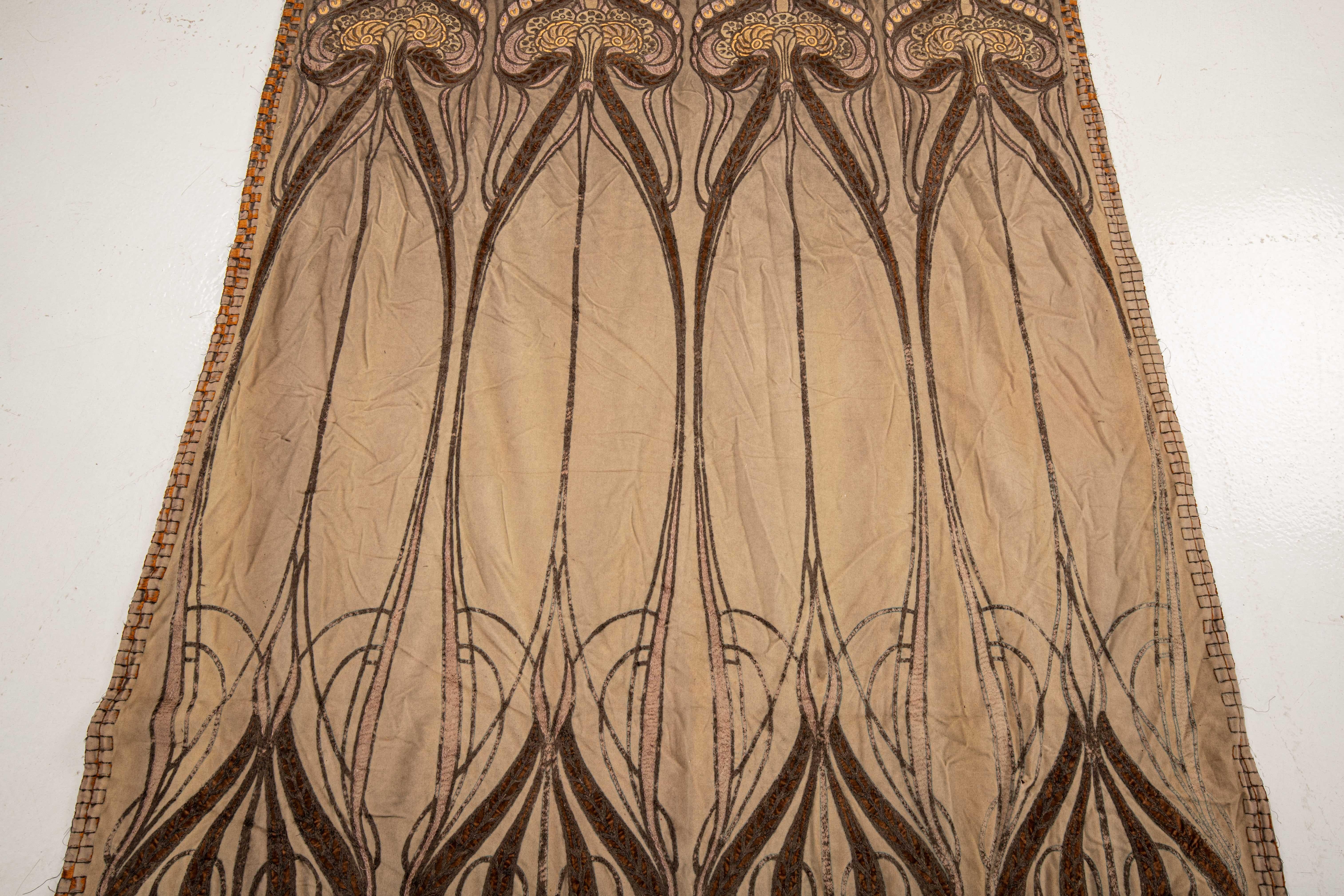 Art Nouveau Embroidery, early 20th C. France For Sale 3