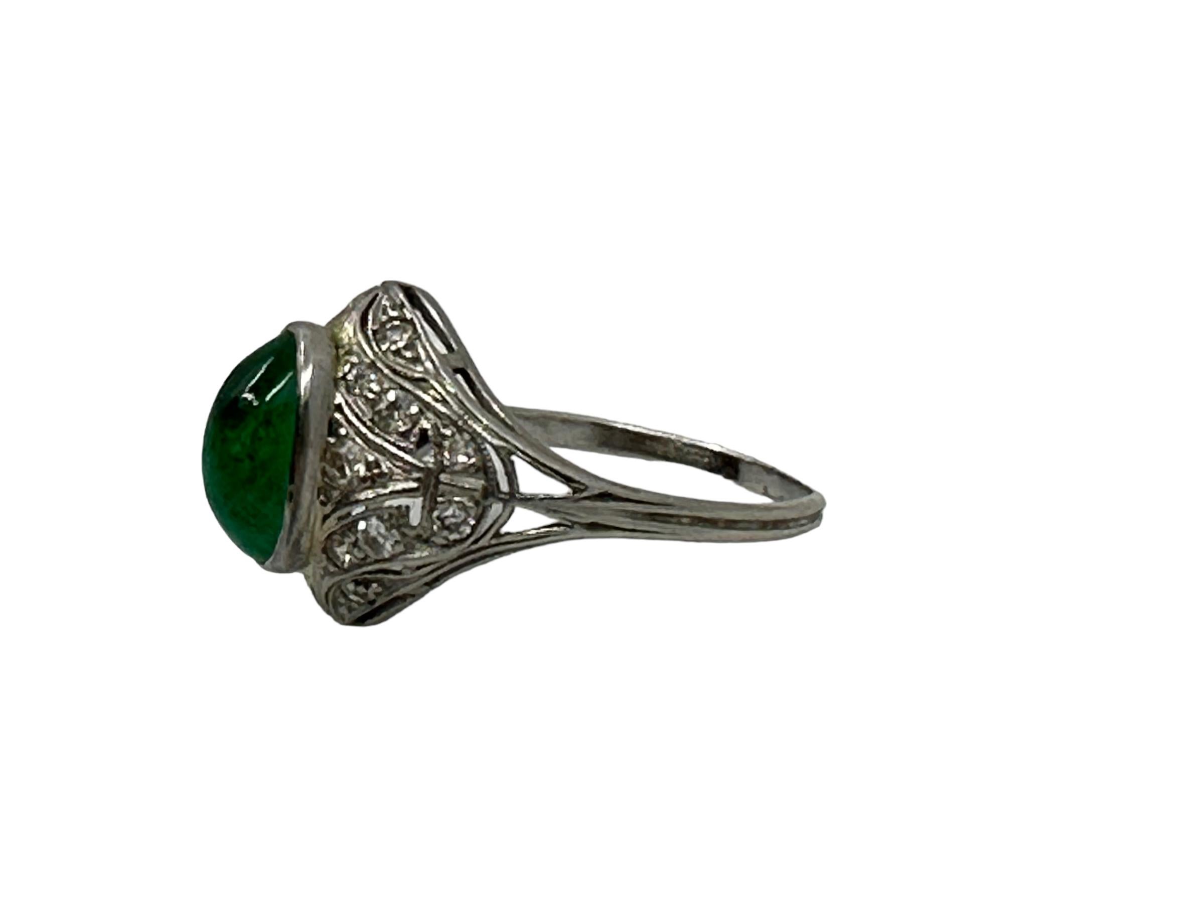 Art Nouveau Emerald and Diamond Cabochon Platinum Ring In Good Condition For Sale In Mammoth Lakes, CA