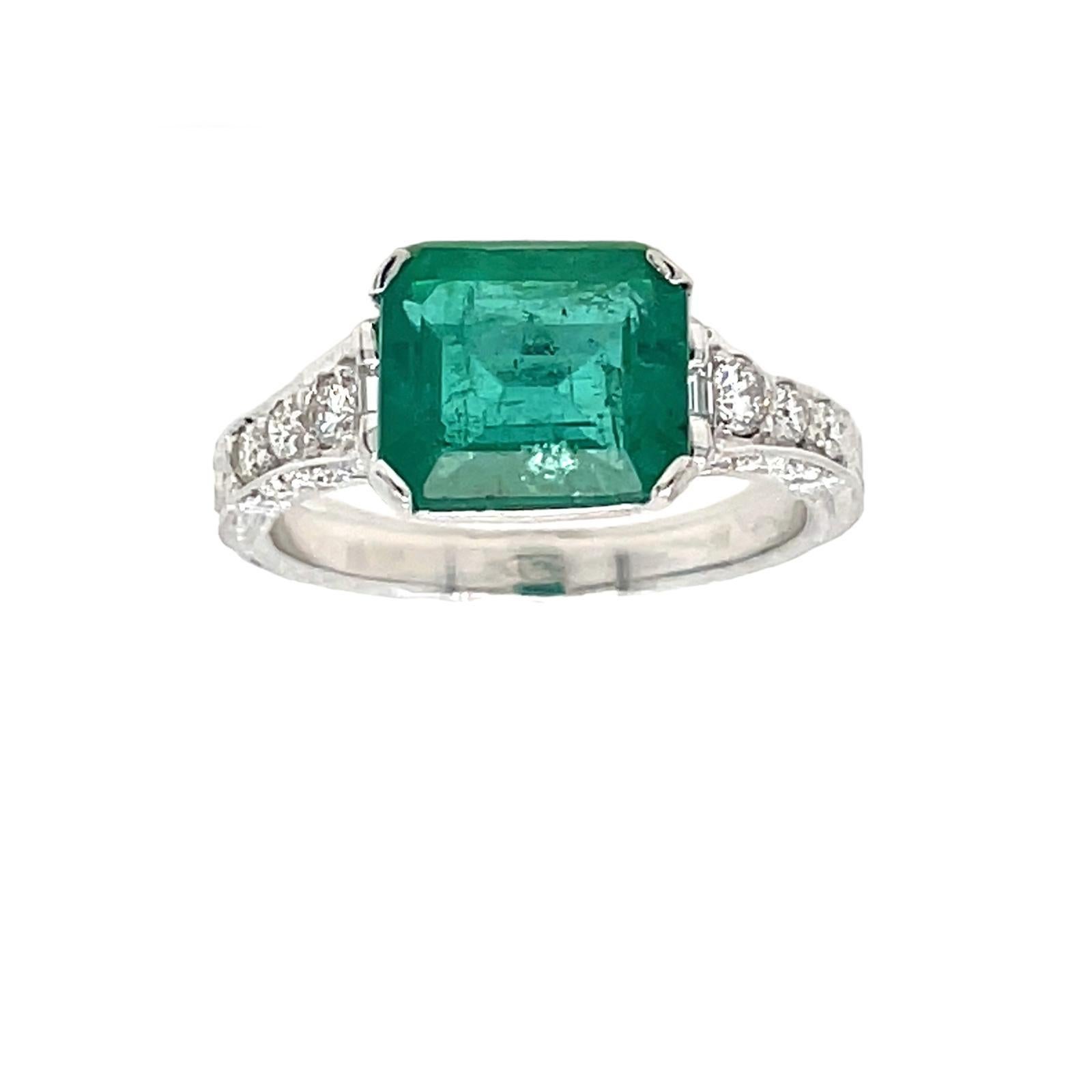 Jugendstil Smaragd-Diamant-Ring (Art nouveau) im Angebot