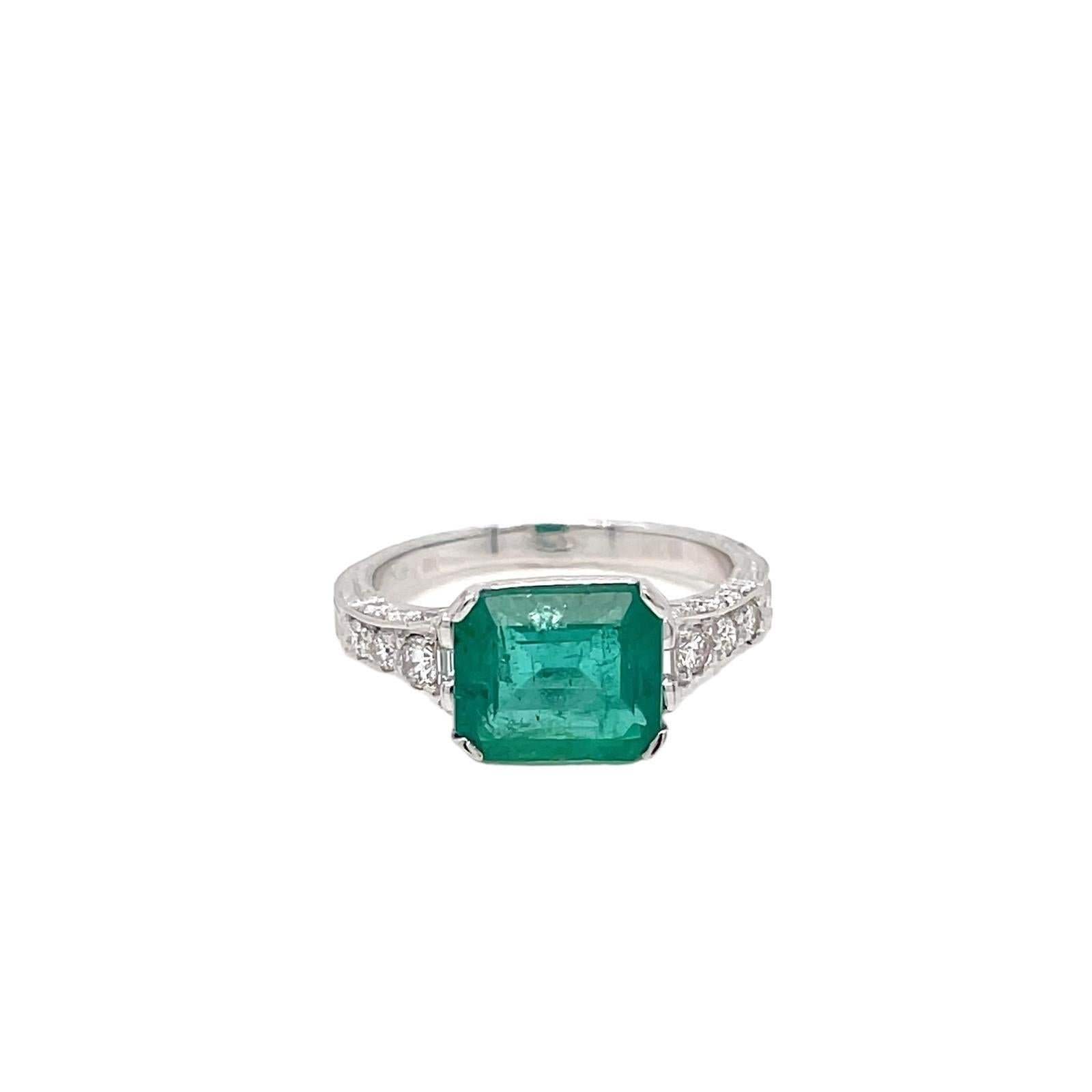 Jugendstil Smaragd-Diamant-Ring Damen im Angebot